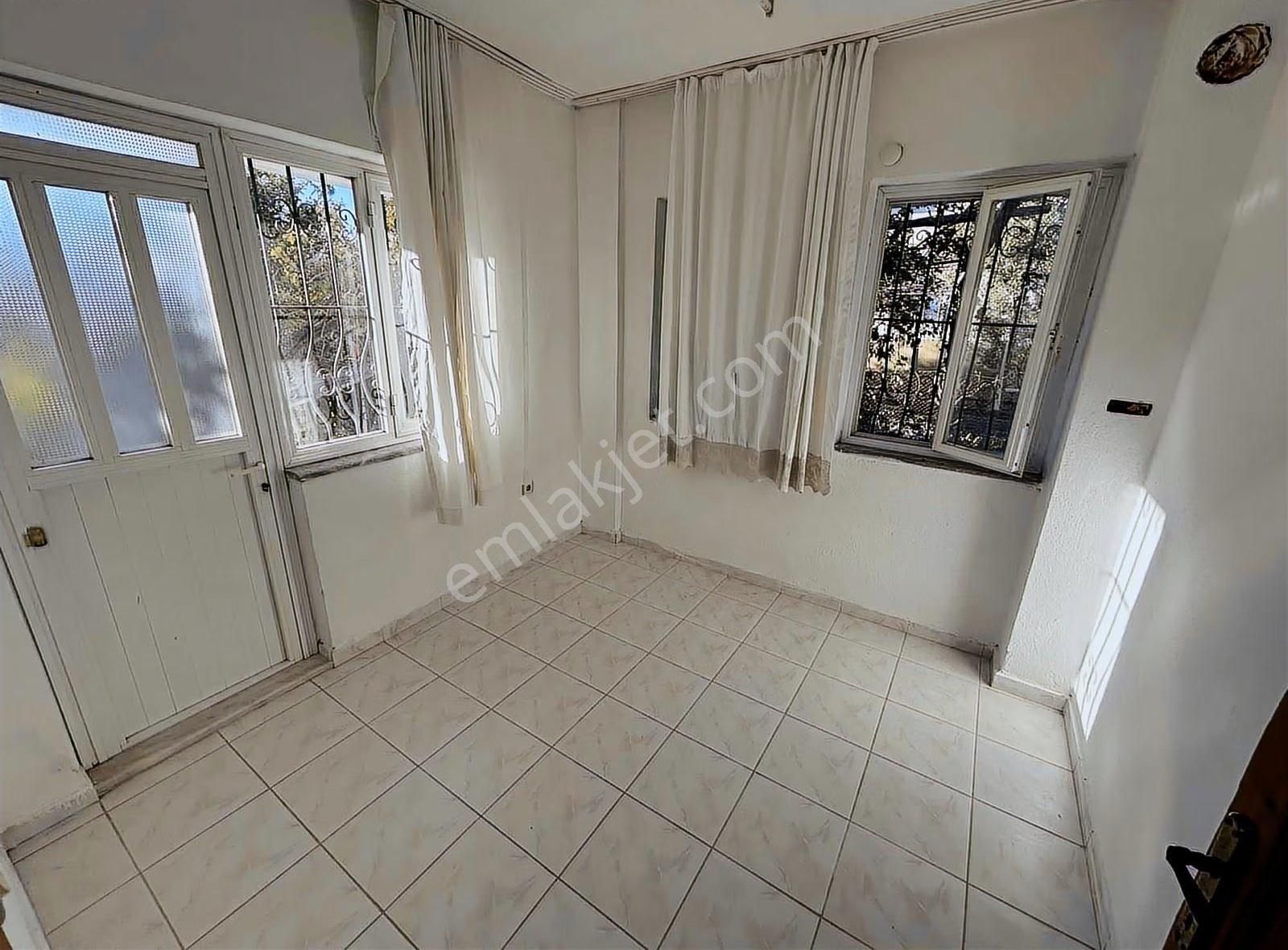 Gizemli Emlaktan Kiralık 3+1 Yarı Müstakil Daire - Görsel 14