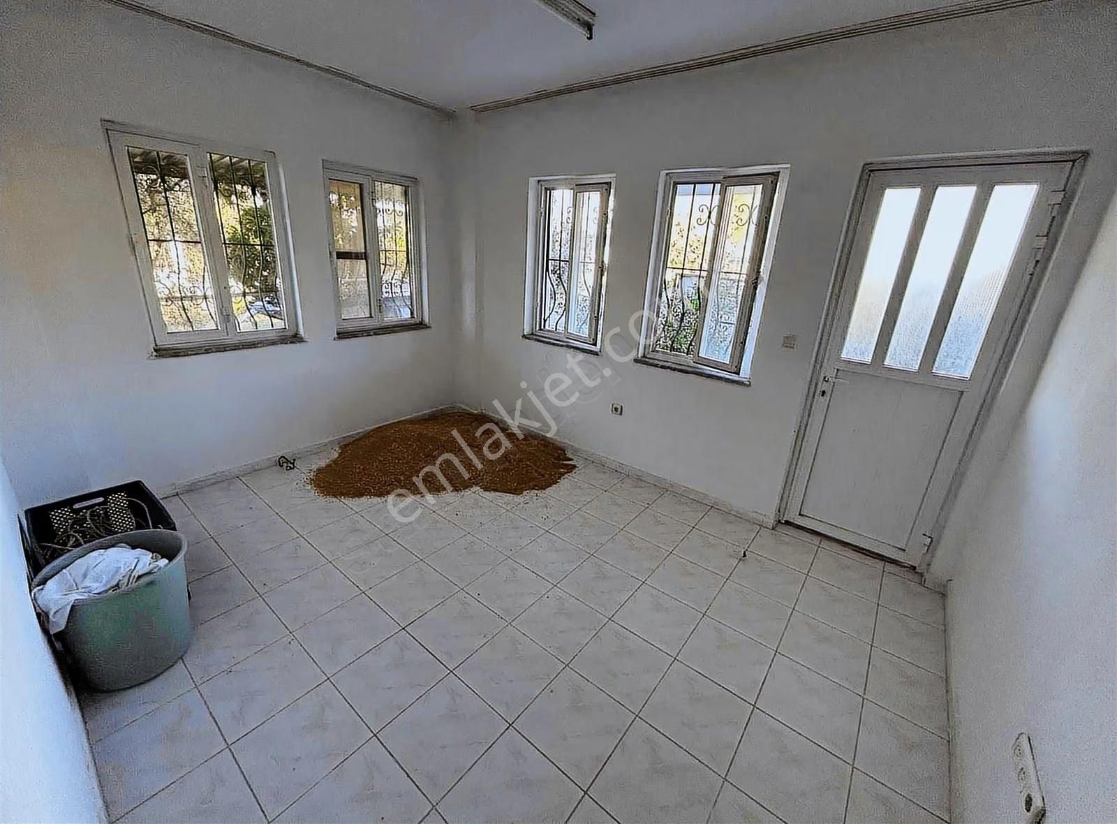 Gizemli Emlaktan Kiralık 3+1 Yarı Müstakil Daire - Görsel 13