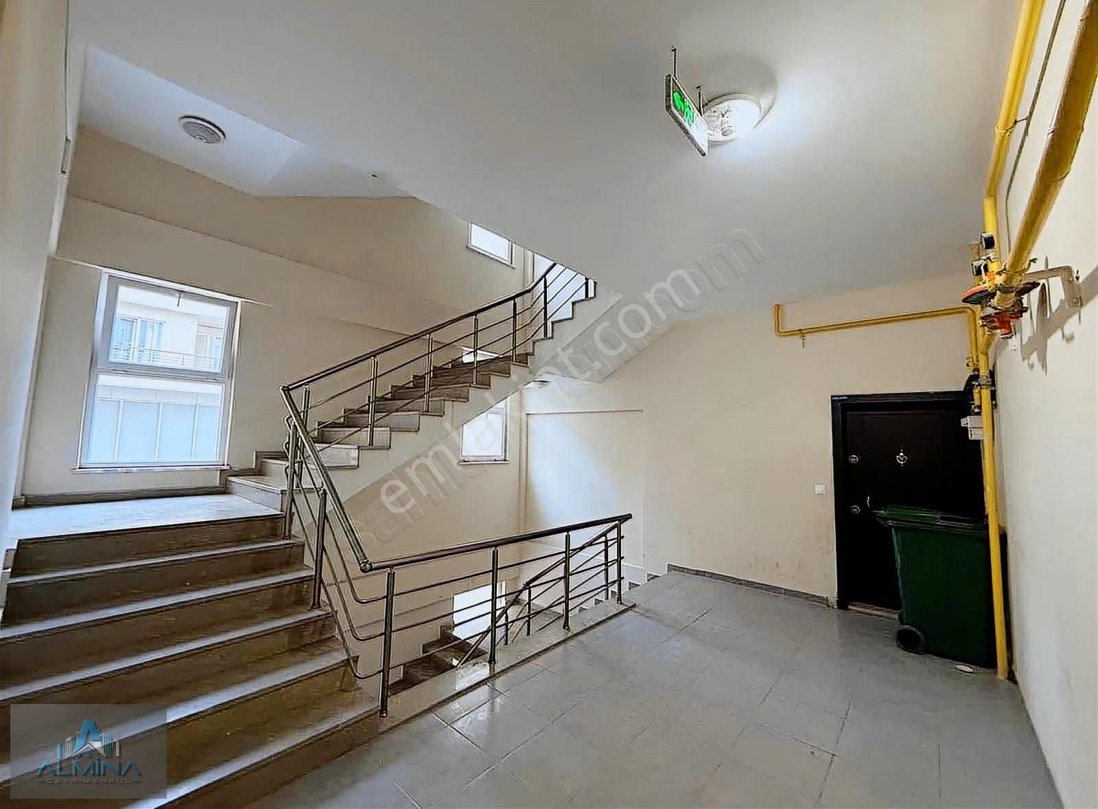 Almina'dan Cadde Üstü Site İçi Geniş M2 1+1 Kiralık Daire - Görsel 17