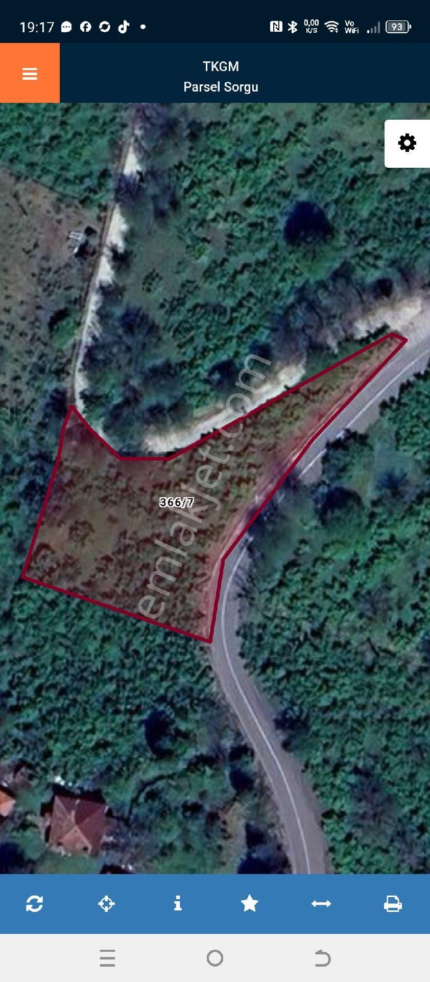 Perşembe Töngeldüzü Mahallesinde Satılık İmarlı Asfalta Cepheli Bahçe.