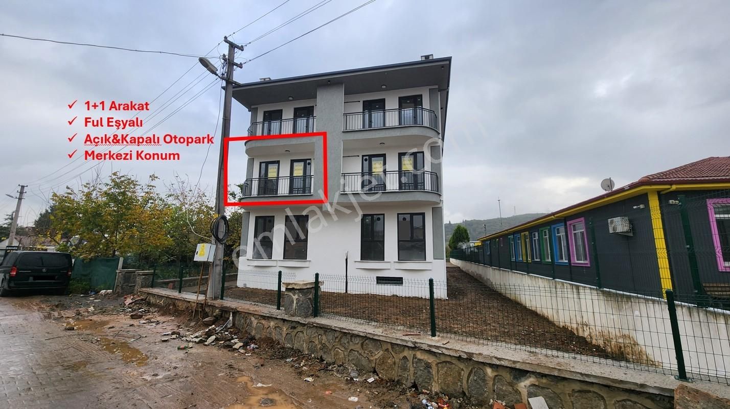 Altınova Merkez'de Sıfır Ful Eşyalı 1+1 Arakat Daire