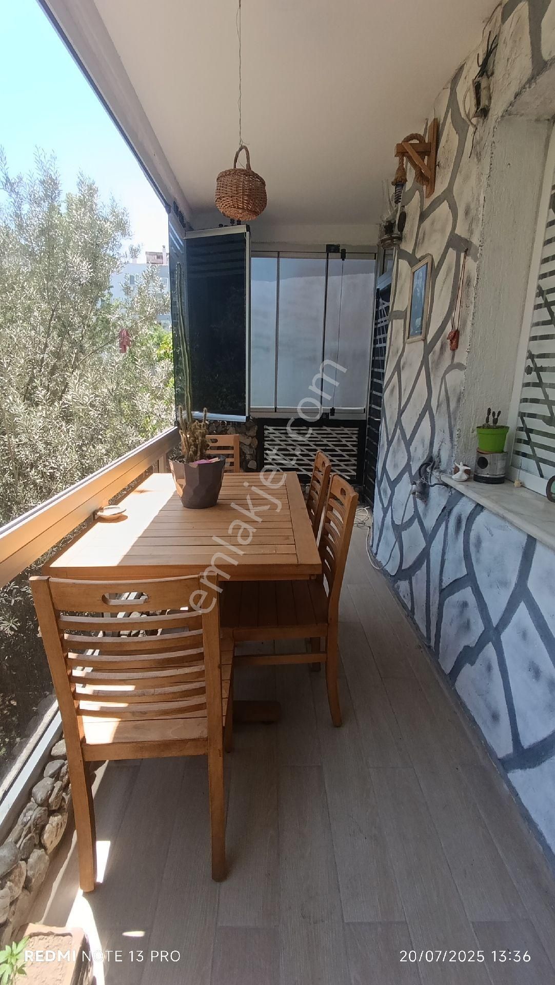 Yeşilyurt Akevler Mevki 9105/11 Sokakta Tadilatlı 3+1 130 M2 Ferah Daire - Görsel 12