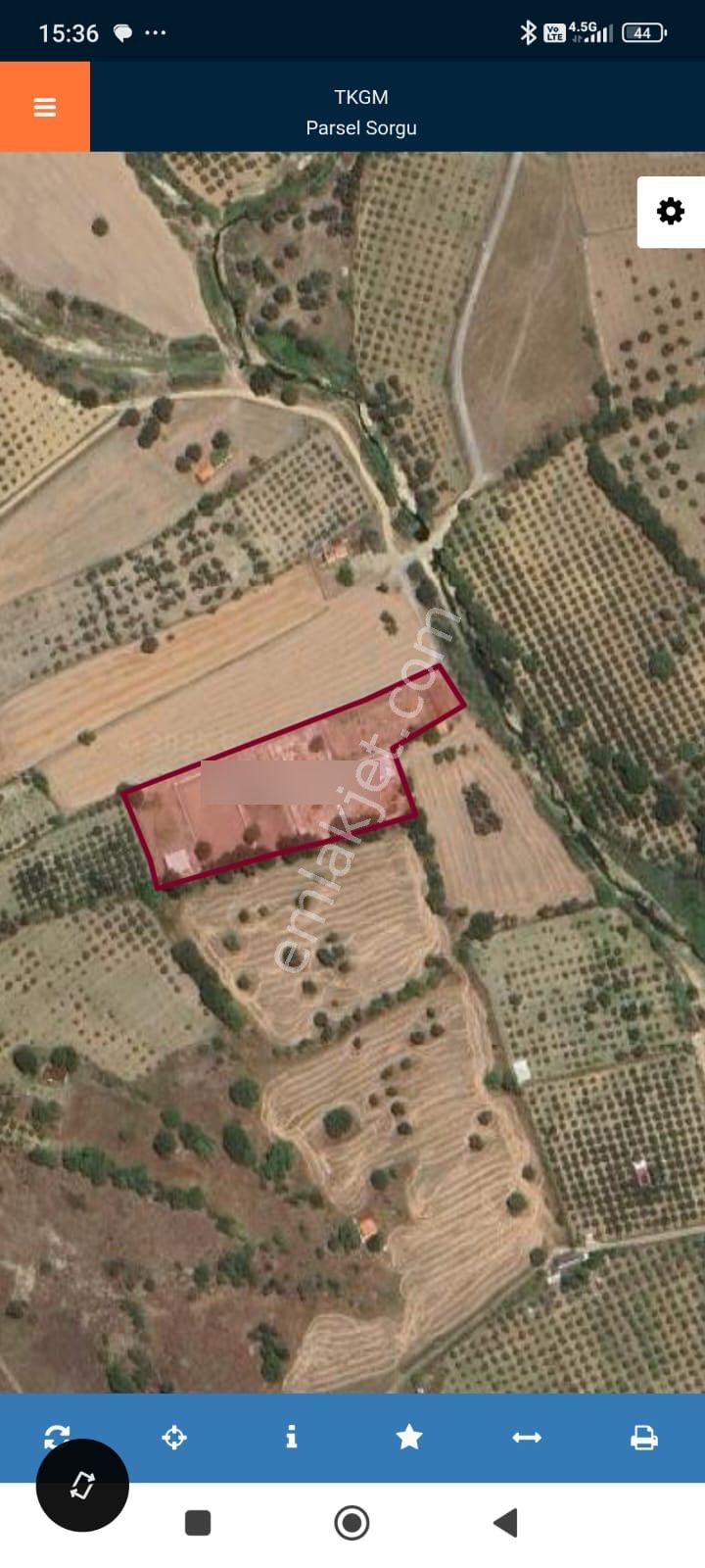 Foça Bucak Mevkiinde Satılık 1500m2 Hisse Tapulu Arazi - Görsel 16