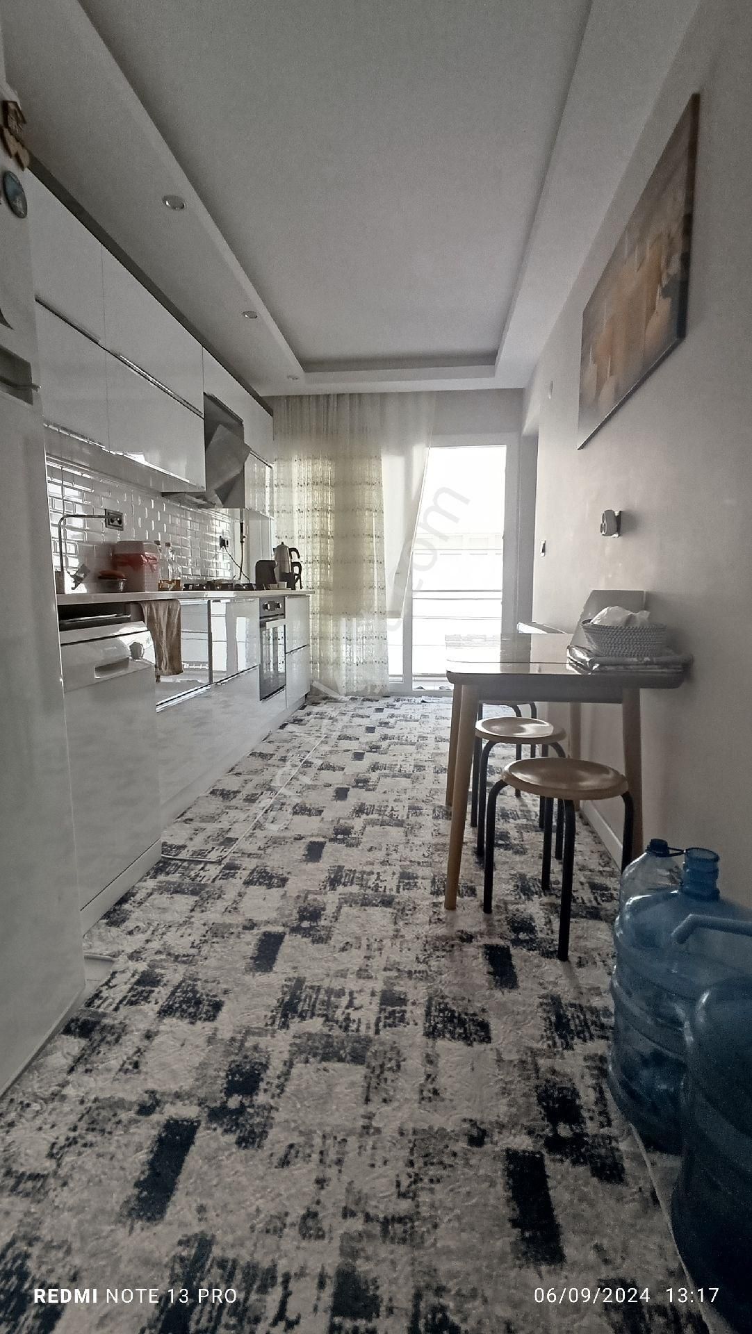 Askeri Hastane Sahil Yakını 281 Sokakta Lüx Tadilatlı 3+1 1 - Görsel 27