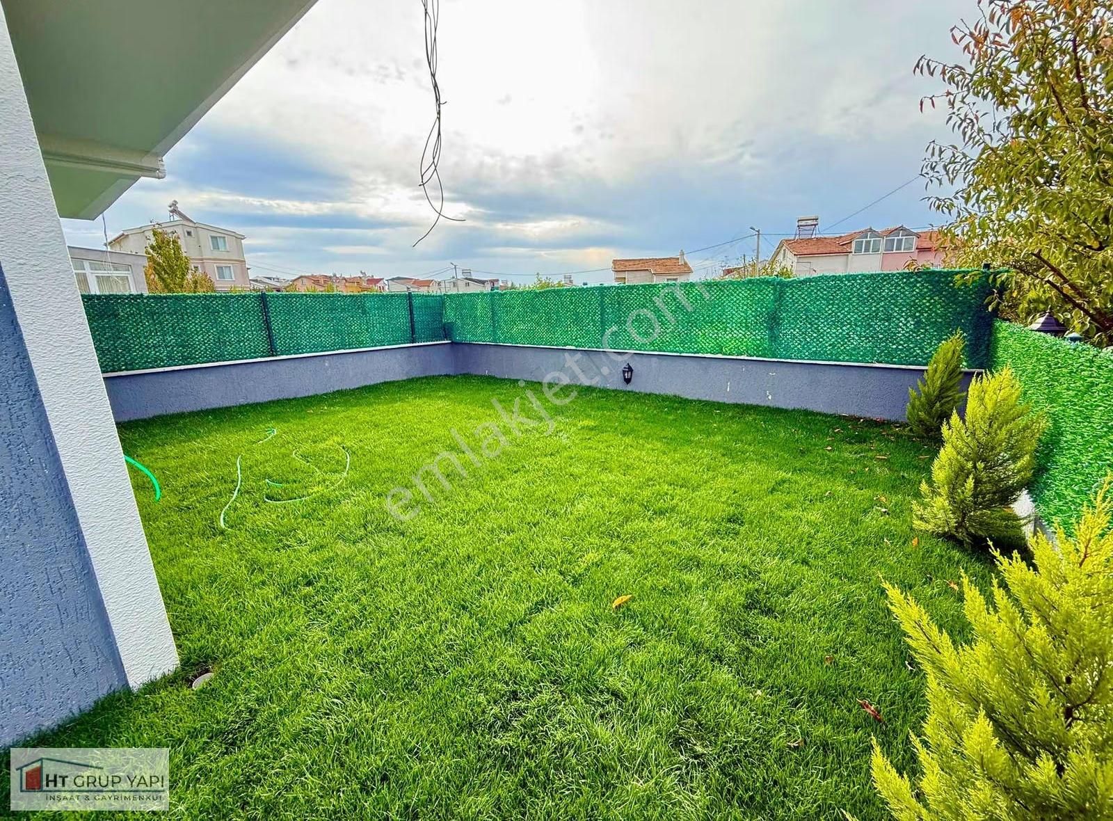 ▃▅▇ht Grup▇▅▃merkezi Konumda Geniş Bahçeli İskanlı Villa - Görsel 17