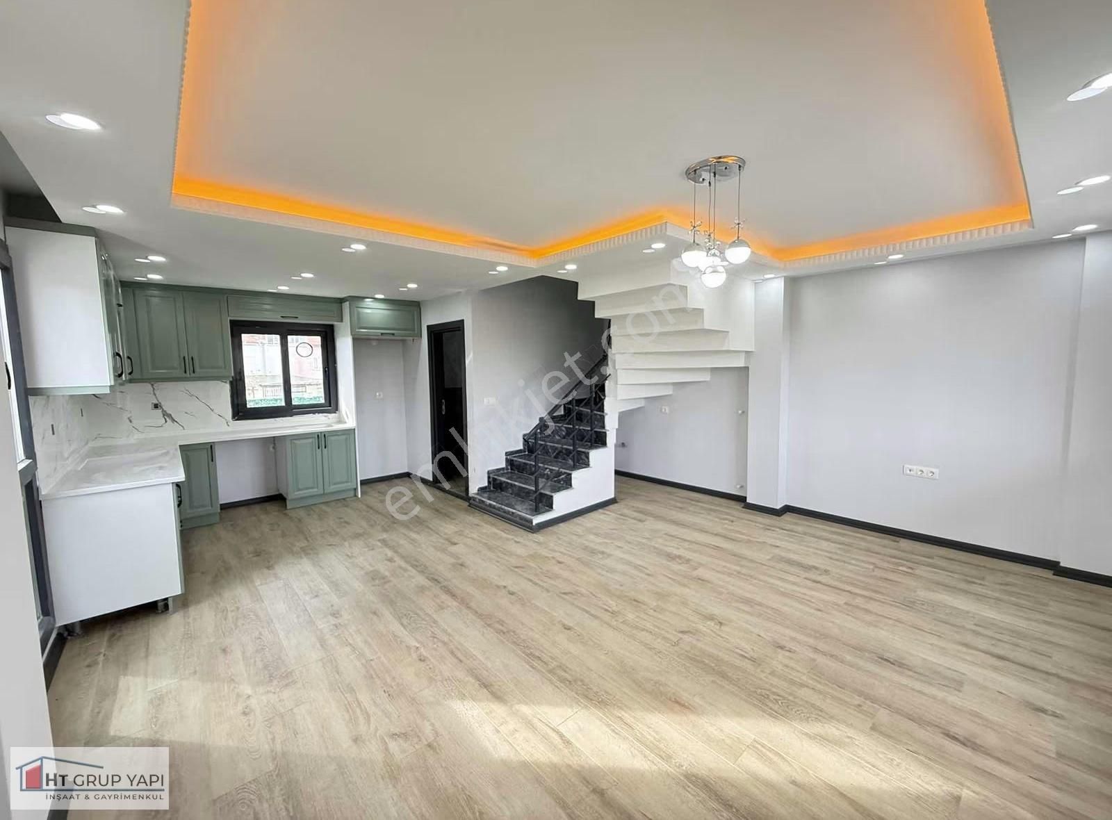 ▃▅▇ht Grup▇▅▃merkezi Konumda Geniş Bahçeli İskanlı Villa - Görsel 2