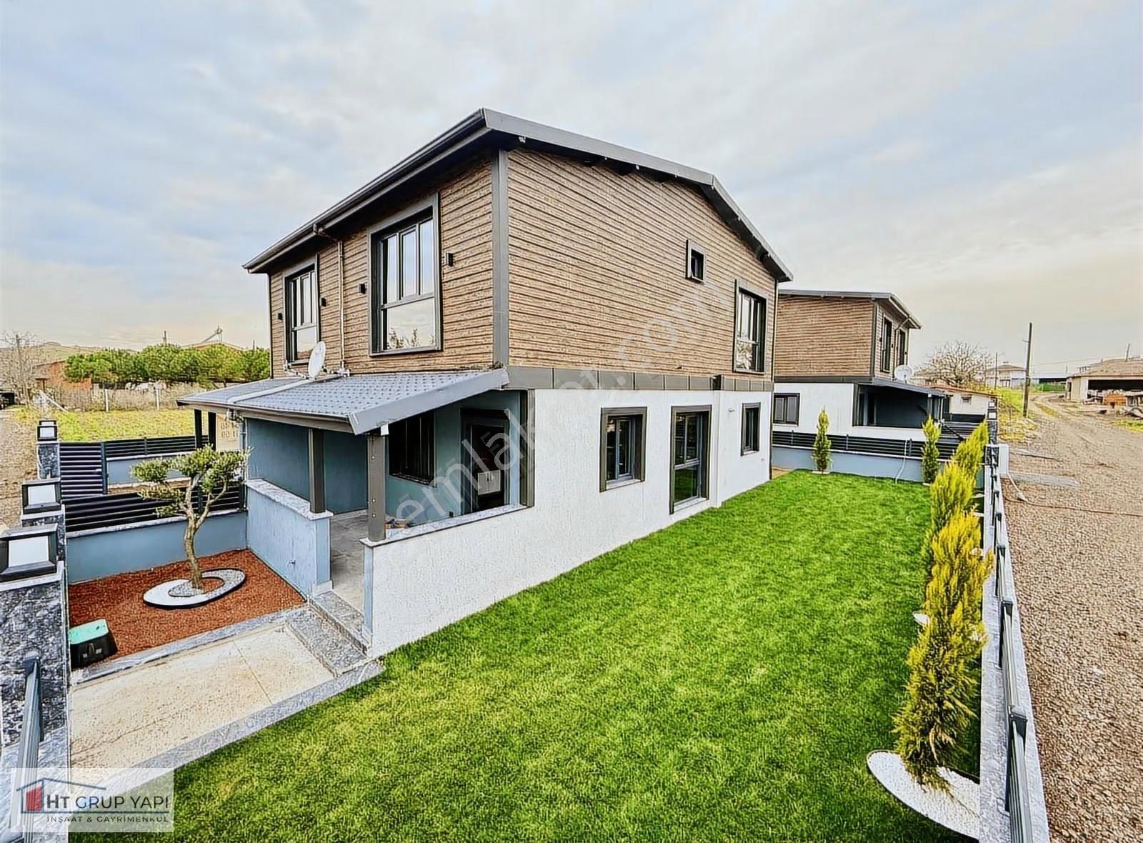 ▃▅▇ht Grup▇▅▃geniş Bahçeli Huzurla Yaşayabileceğiniz Villa