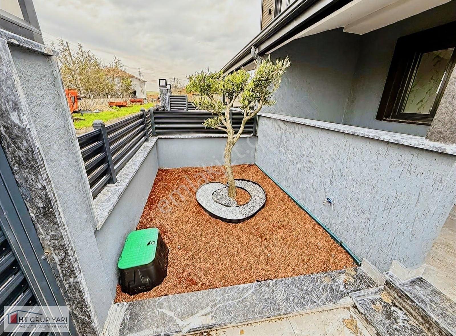 ▃▅▇ht Grup▇▅▃geniş Bahçeli Huzurla Yaşayabileceğiniz Villa - Görsel 9