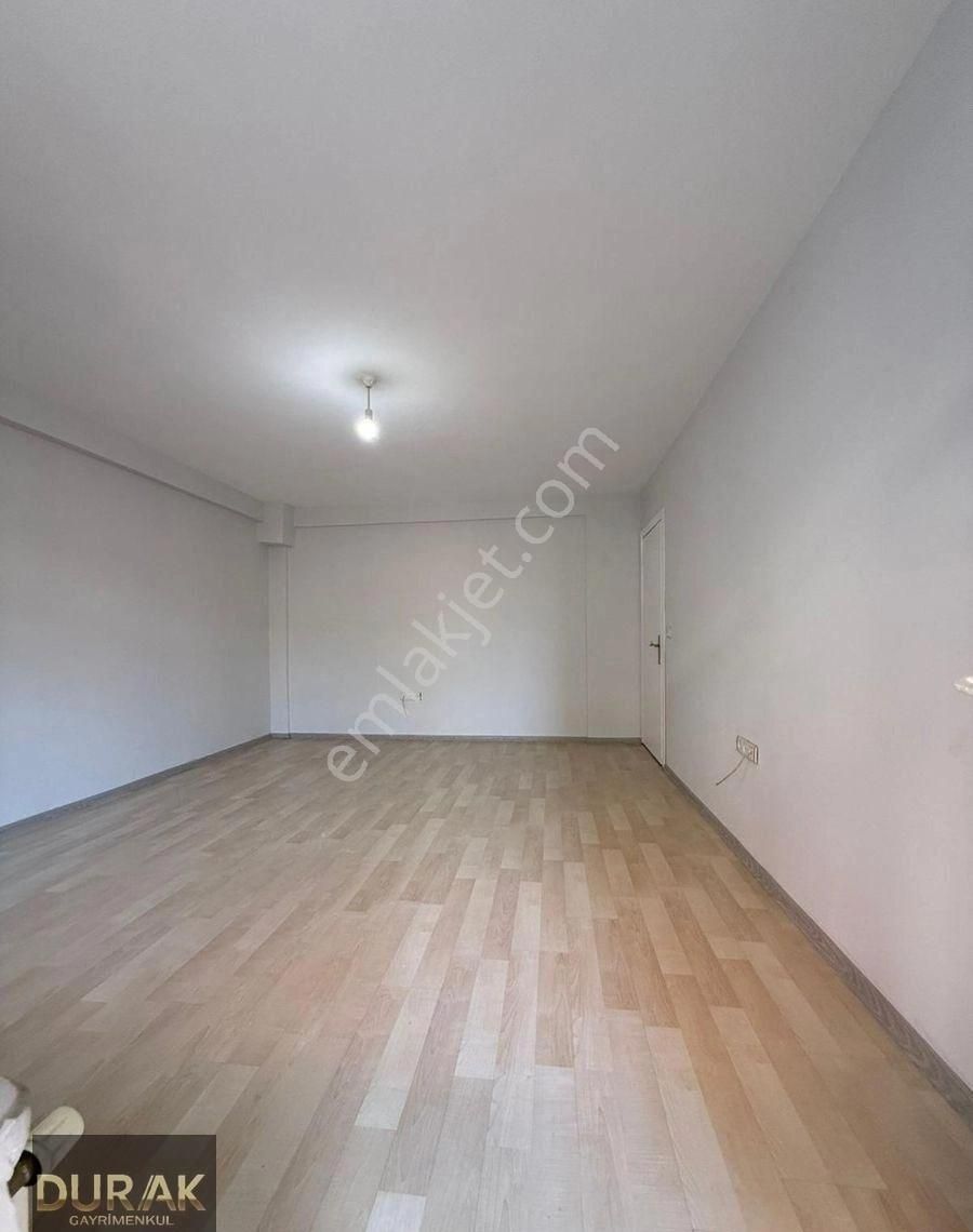 Kıraç Gazi Caddesi Üzerinde 3+1 Asansörlü Masrafsız Arakat Daire - Görsel 4