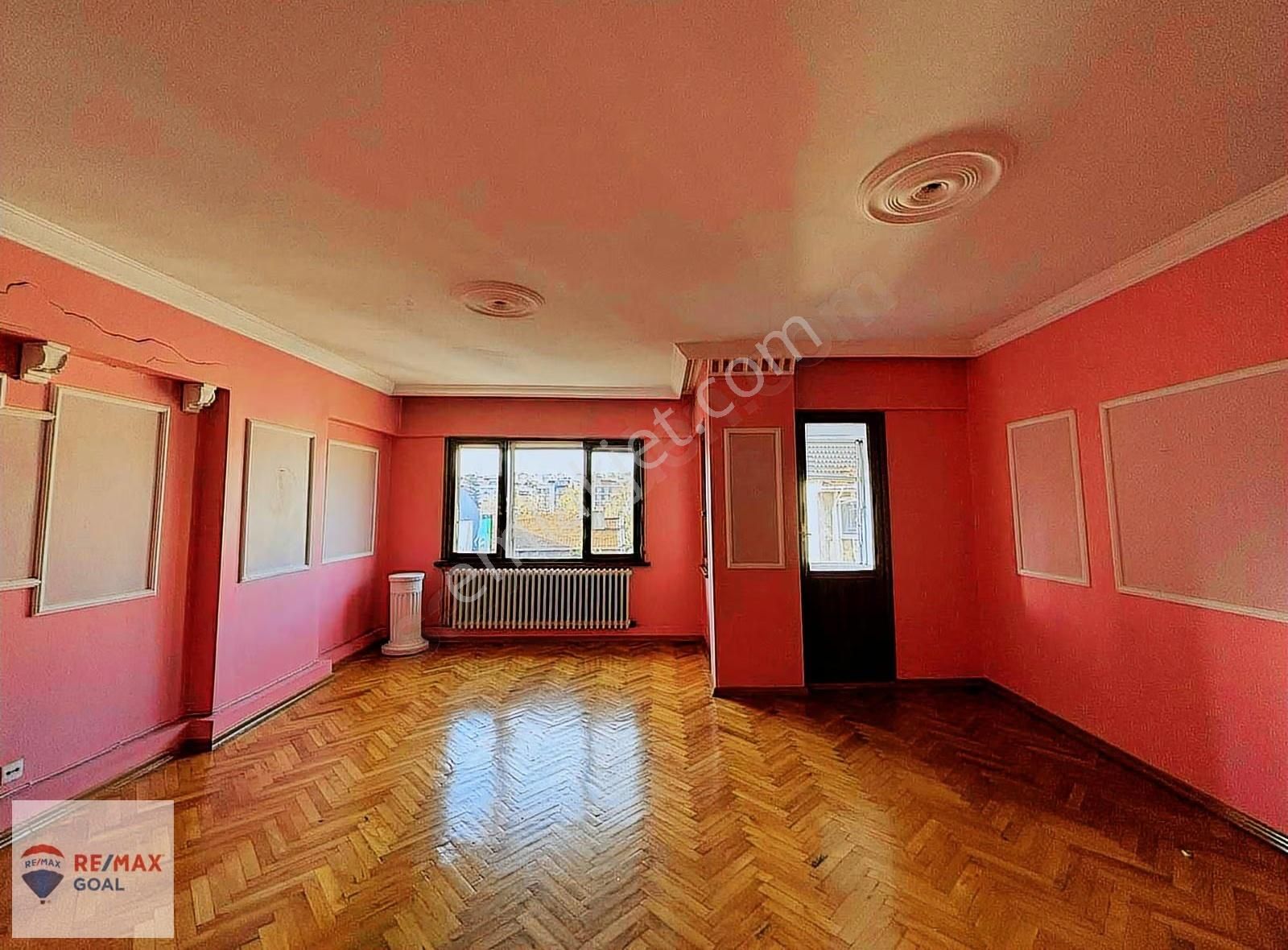 Fenerbahçe Stadı Karşı Sokağında Kiralık Daire - Görsel 24