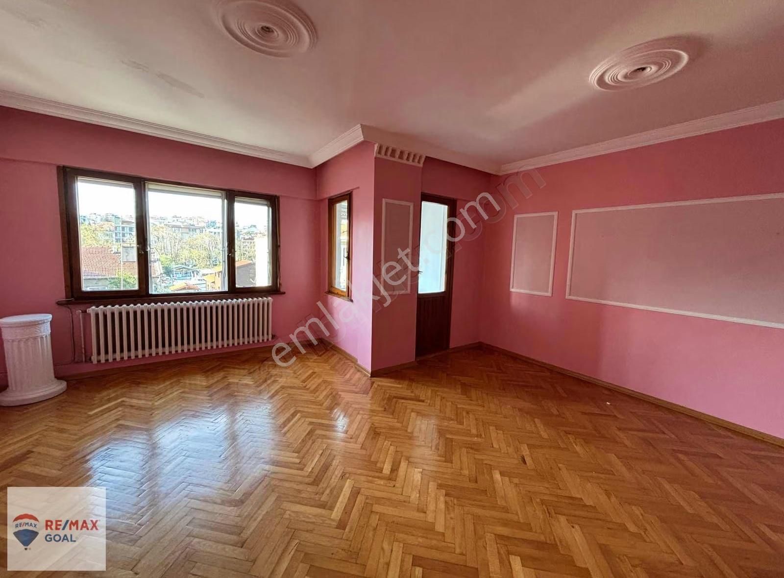 Fenerbahçe Stadı Karşı Sokağında Kiralık Daire - Görsel 23