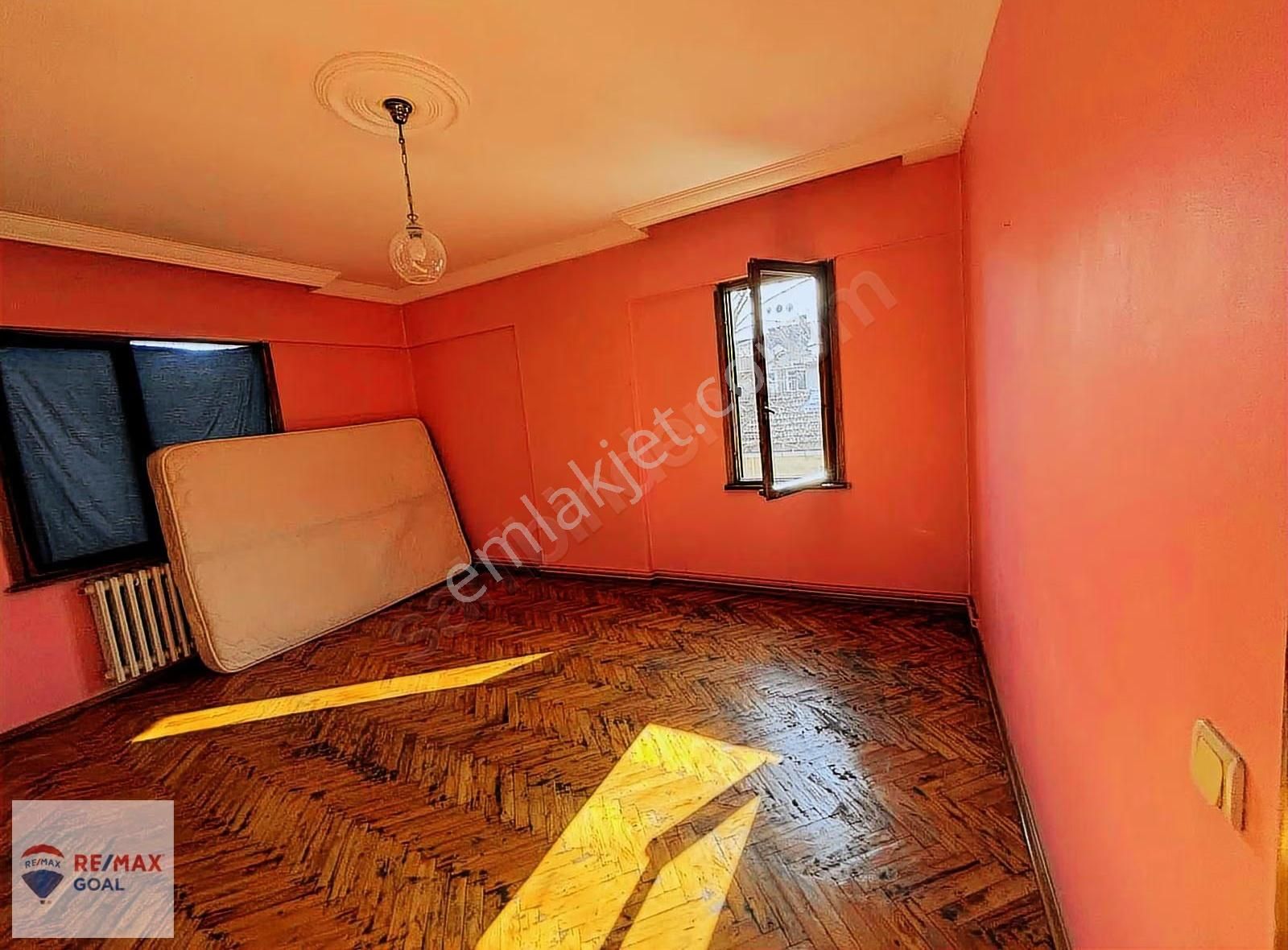 Fenerbahçe Stadı Karşı Sokağında Kiralık Daire - Görsel 13