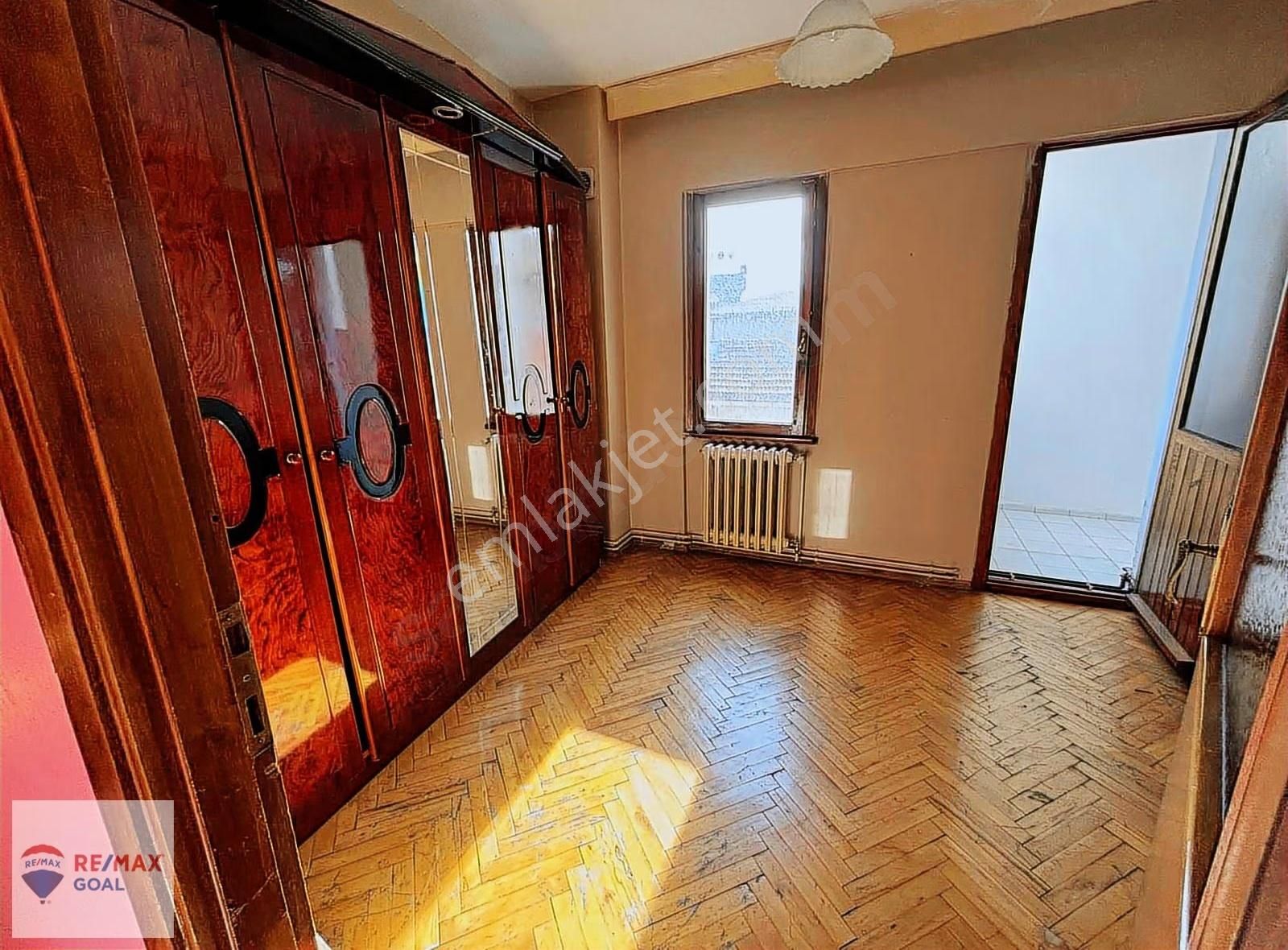 Fenerbahçe Stadı Karşı Sokağında Kiralık Daire - Görsel 9