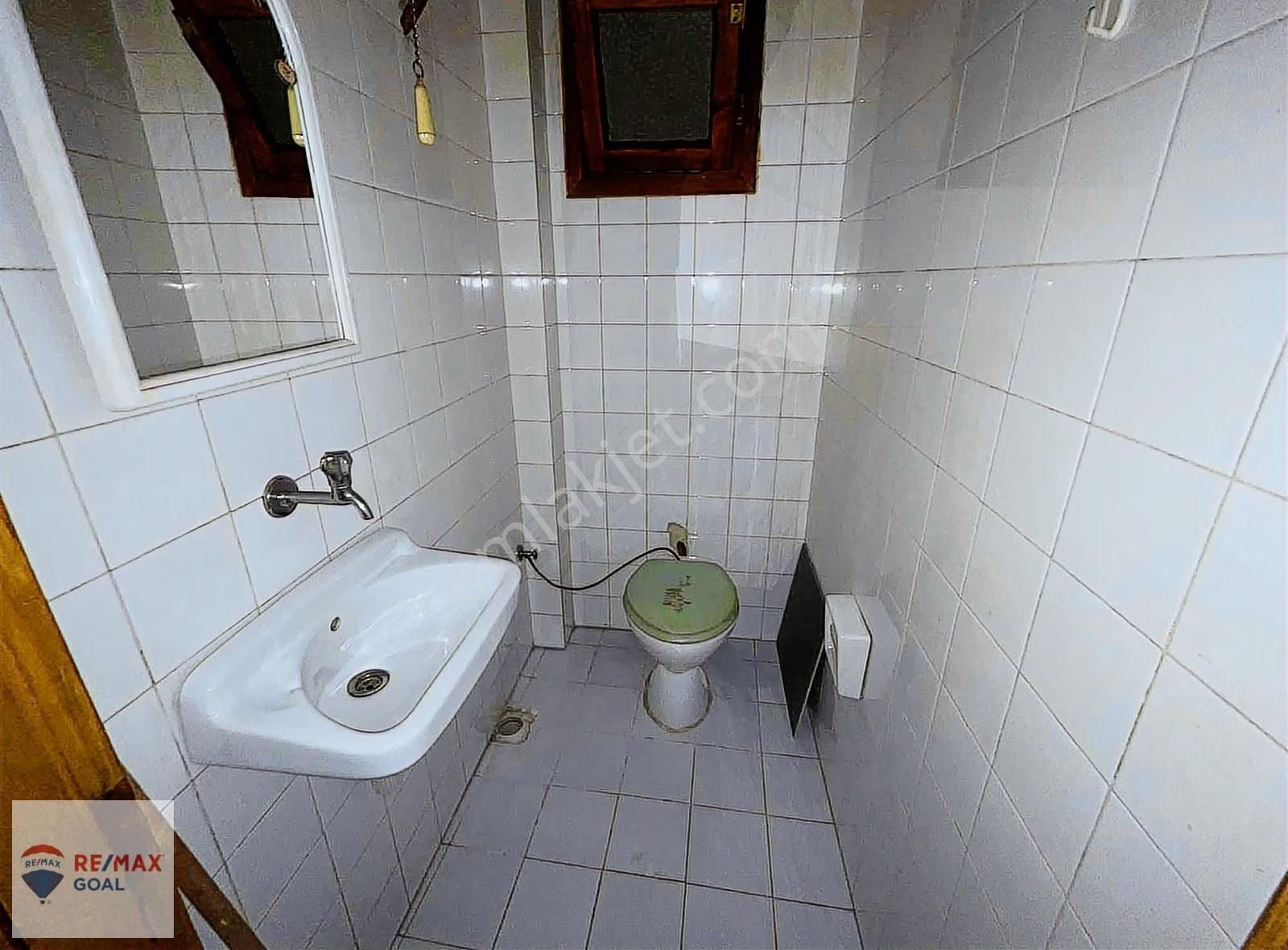 Fenerbahçe Stadı Karşı Sokağında Kiralık Daire - Görsel 2