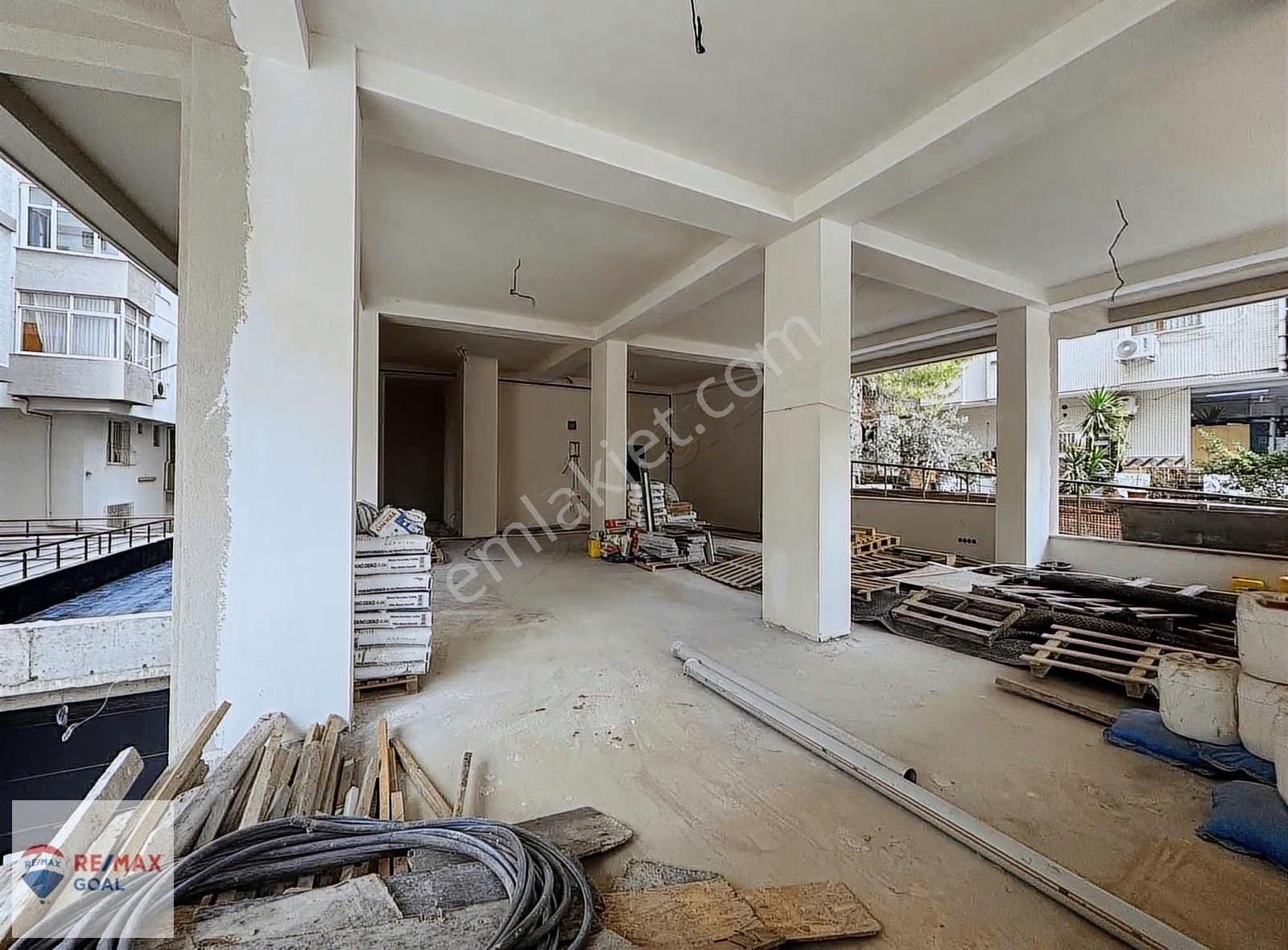 Küçükyalı Merkez Mektep Caddesi Üzerinde Kiralık Depolu Dükkan - Görsel 10