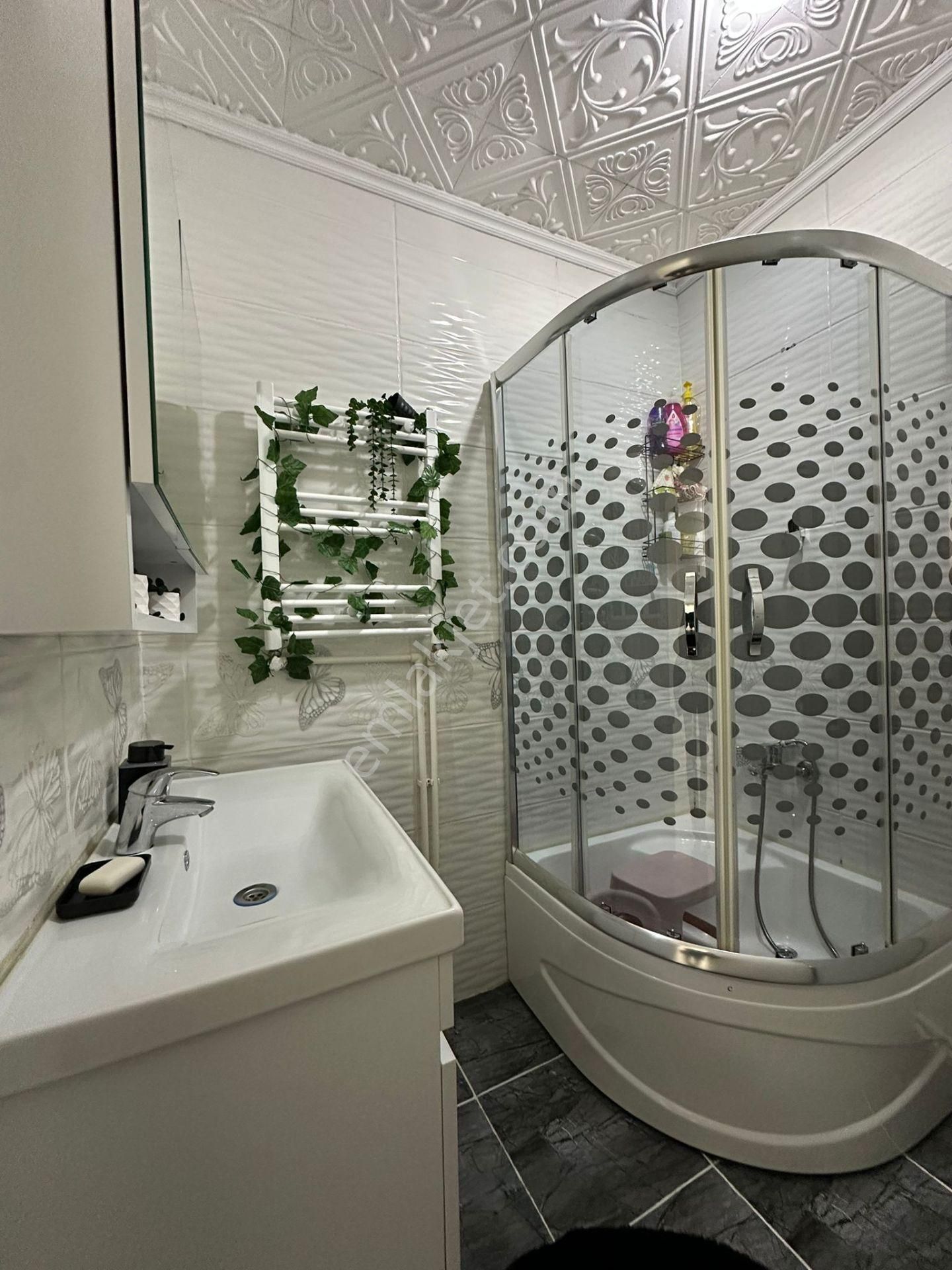 Nevmekan'dan Merkezi Konumda 2+1 Tadilatlı Satılık Lüx Daire - Görsel 20