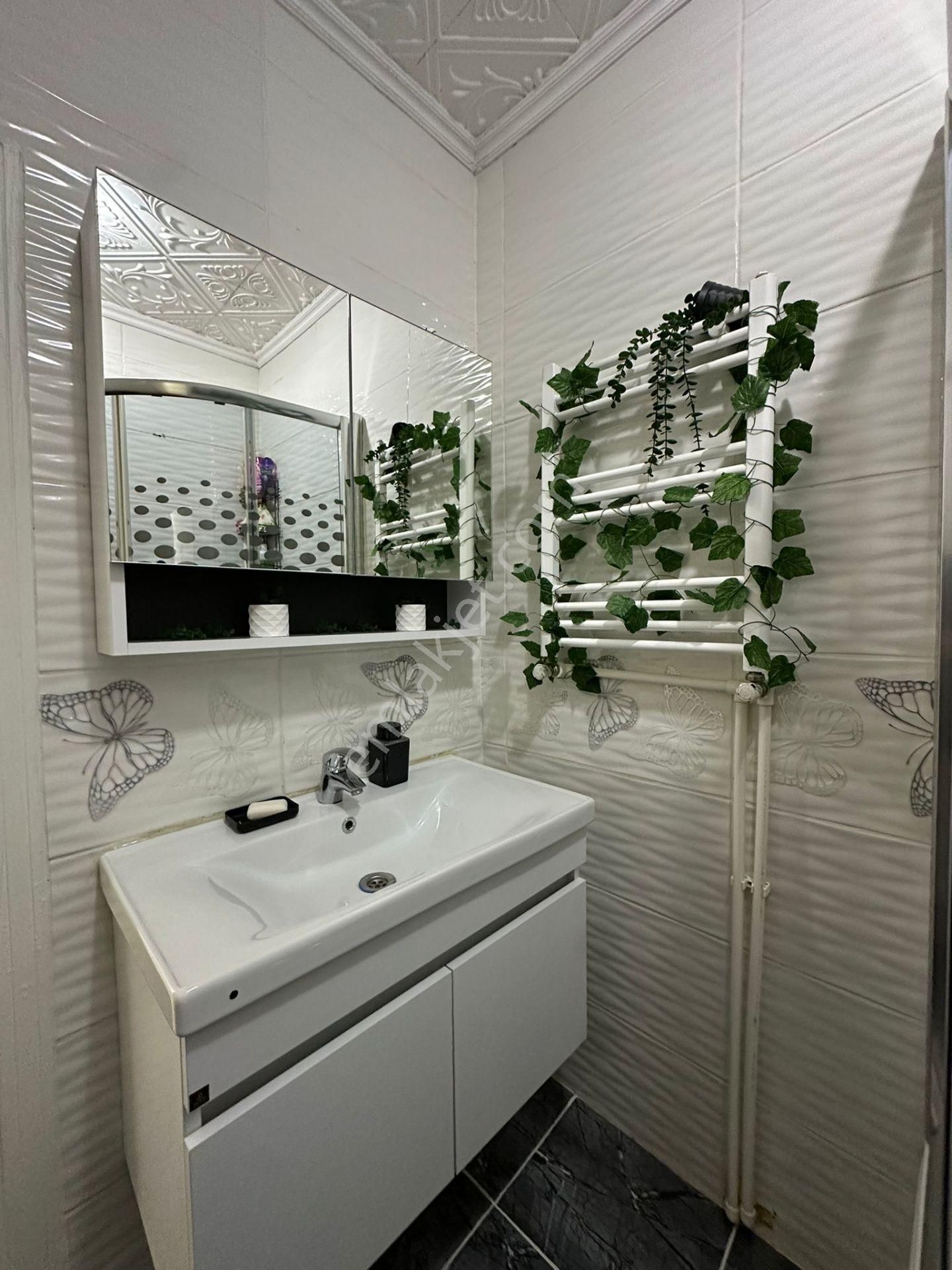 Nevmekan'dan Merkezi Konumda 2+1 Tadilatlı Satılık Lüx Daire - Görsel 18