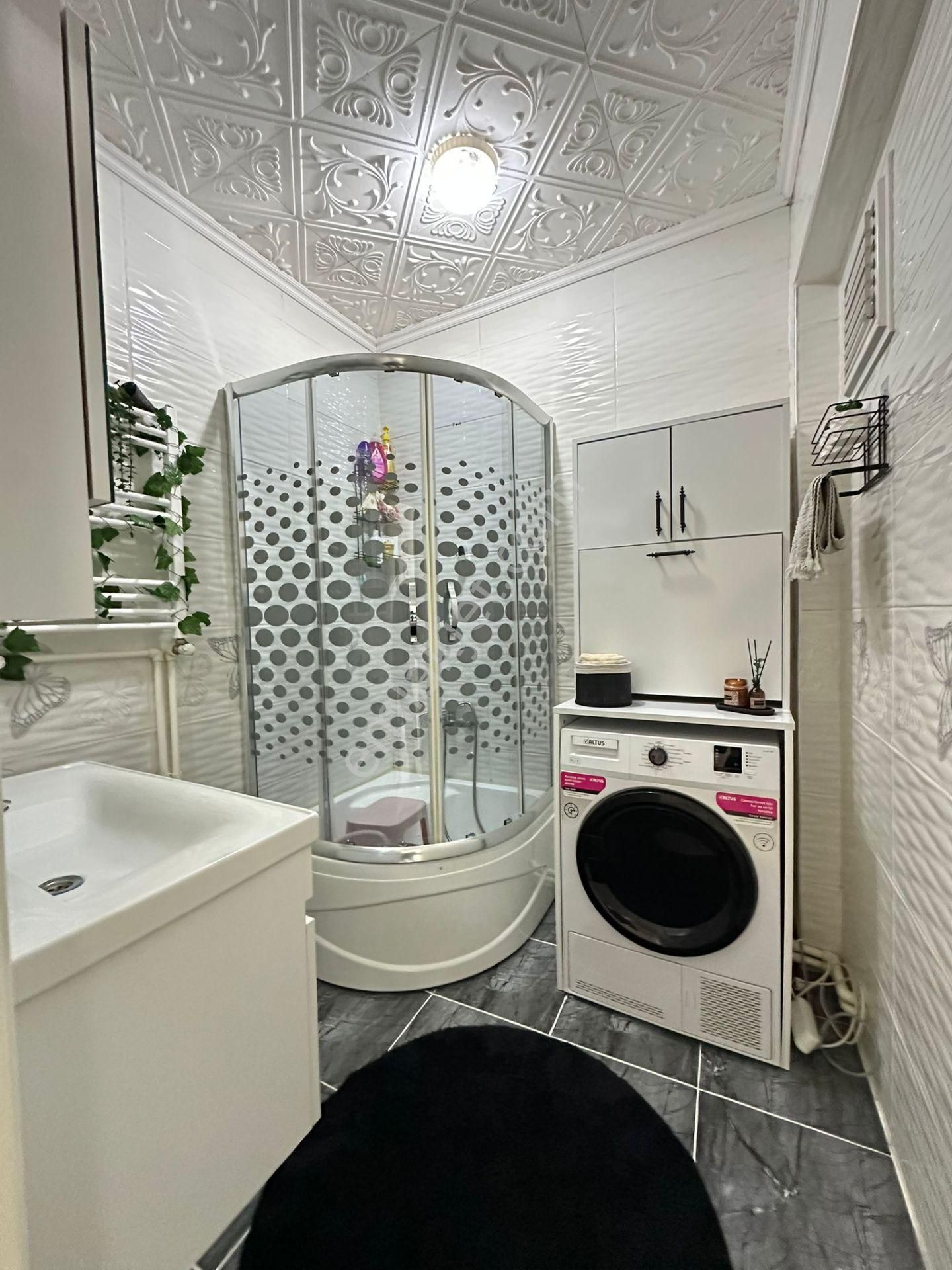 Nevmekan'dan Merkezi Konumda 2+1 Tadilatlı Satılık Lüx Daire - Görsel 19