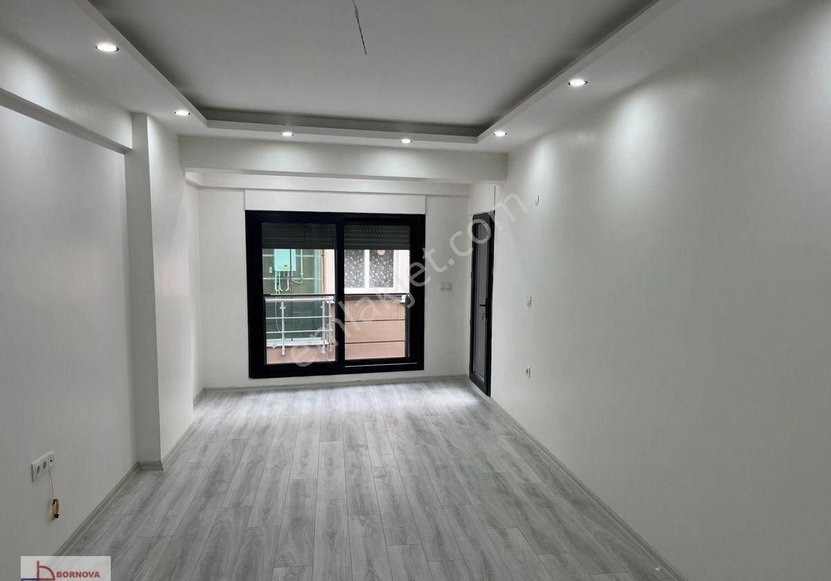 240 M2 5+1 2 Banyo 2 Mutfaklı Çatı Dublex