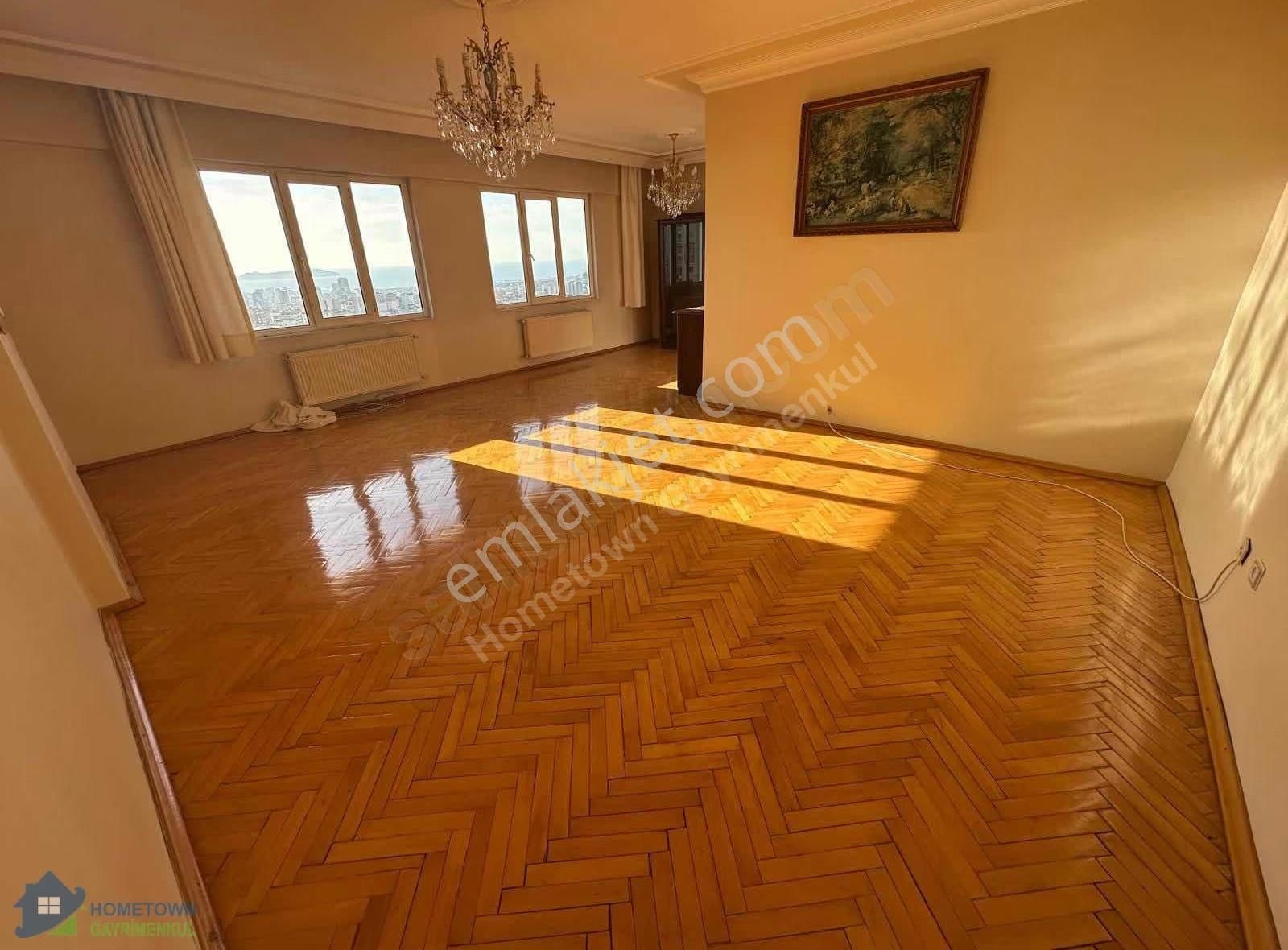 Elif Topcu'dan Zümrüt Sitesinde Satılık Deniz Manzaralı 3+1 - Görsel 3