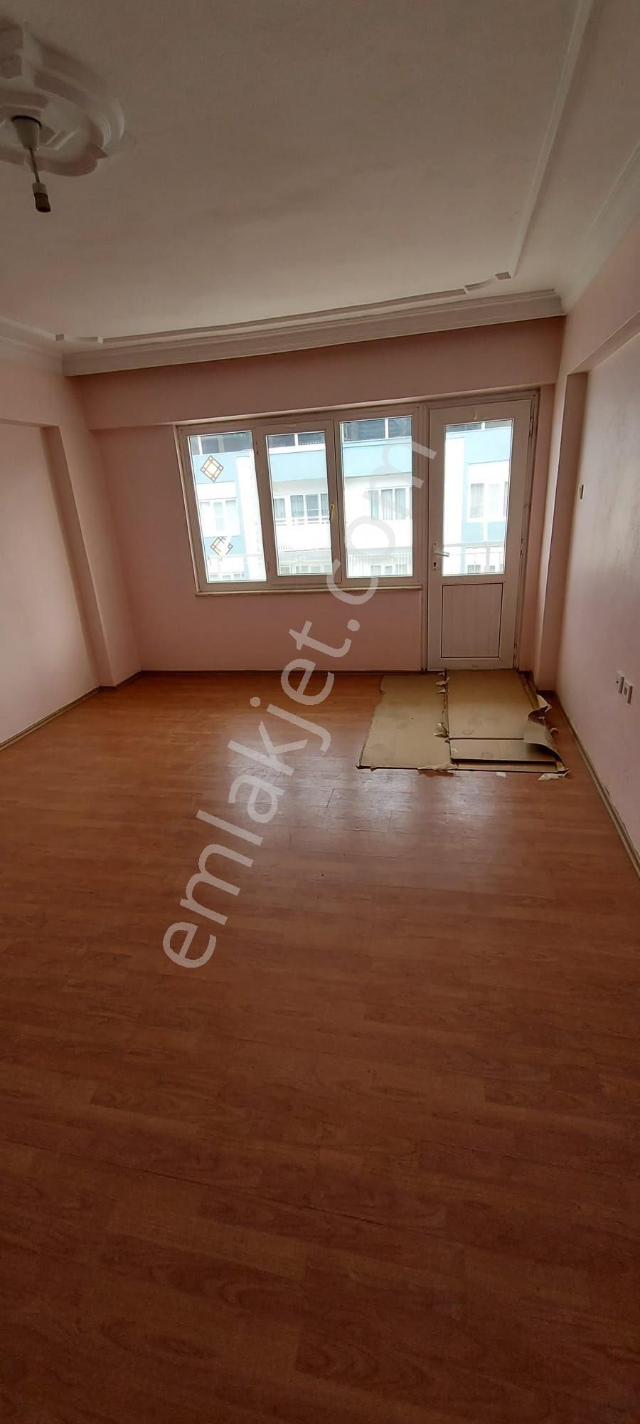 Nazilli Yenimahalle’de Satılık 3+1 Daire - Görsel 14