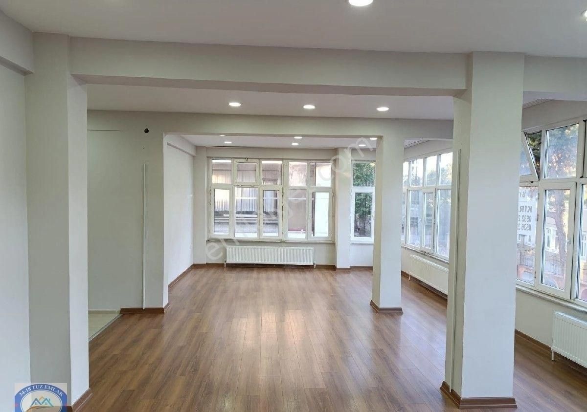 Kiralık Beykoz Ortacesmede 144 M2 İşyeri - Görsel 15