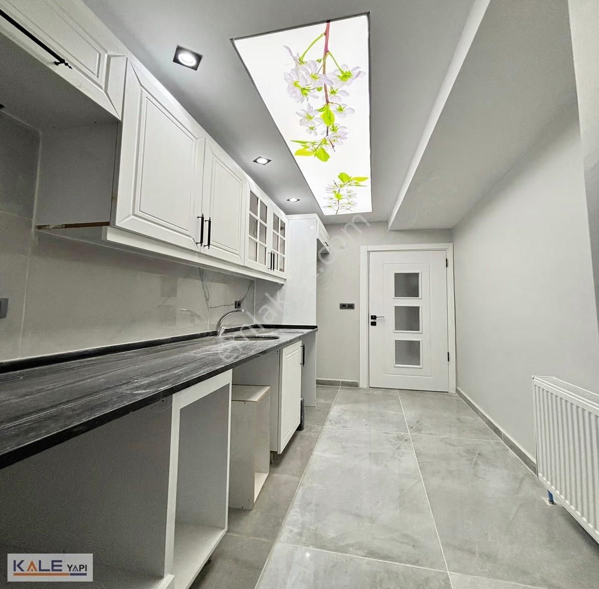 Merkezi Konumda Avm Hastane Ve Meydana Yakın Daire - Görsel 8