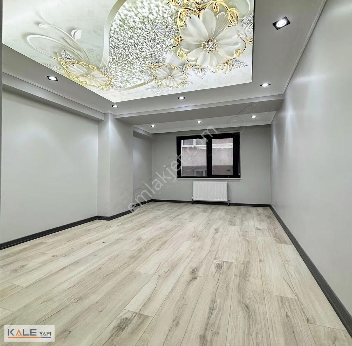 Merkezi Konumda Avm Hastane Ve Meydana Yakın Daire - Görsel 9