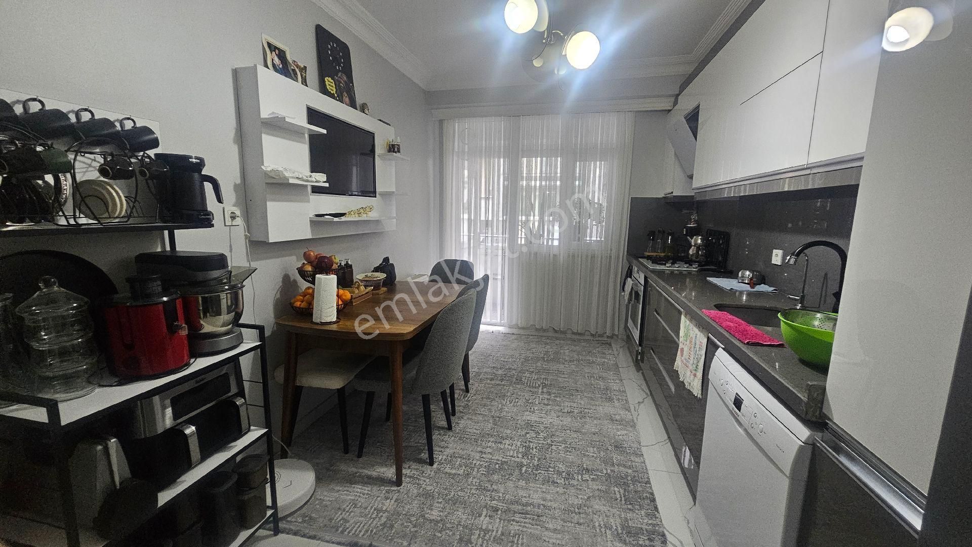 Esenler Dörtyol'da 145 M² Ferah Lüx 3+1 Daire - Görsel 18