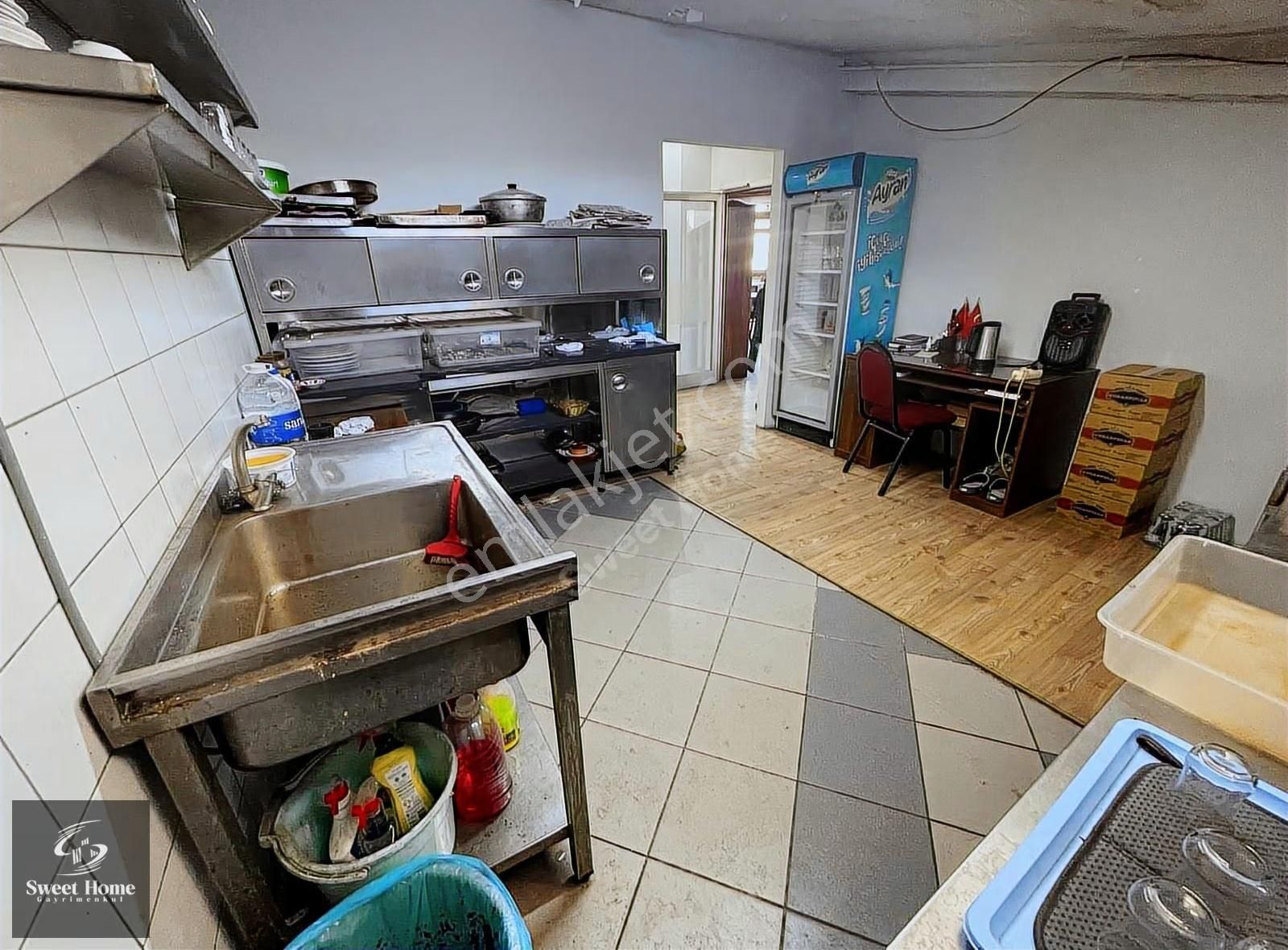 Şirinevler Fetih Caddesinde Satılık İş Merkezi Katı - Görsel 30