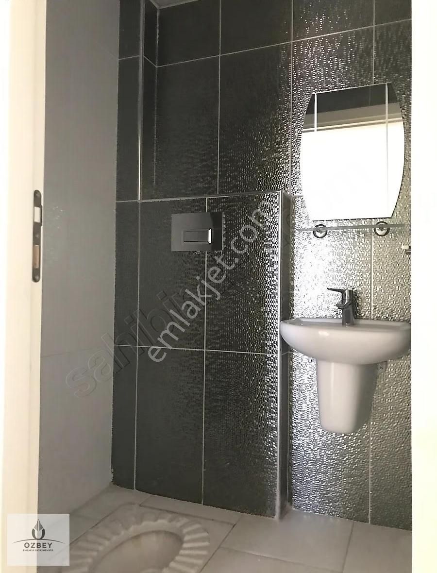 Özbey Emlaktan Balsu Blv Ara Kat 11 M² Balkonlu Kiralık Geniş2+1 - Görsel 3
