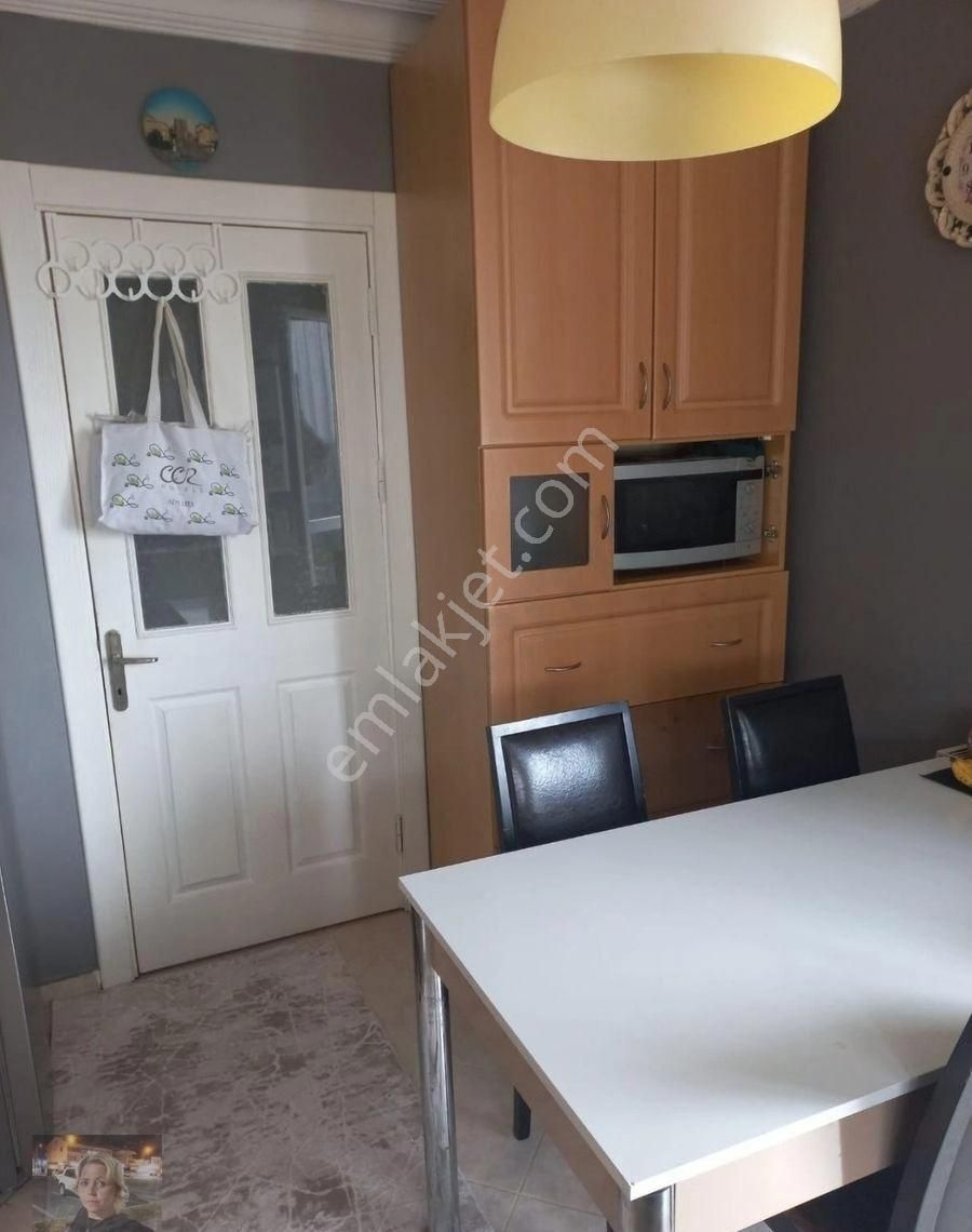 Büşra Gayrimenkulden Nezih Sitede Satılık Daire 3+1 Kat 4 Havuzlu Site Ebeveyin Banyolu - Görsel 9