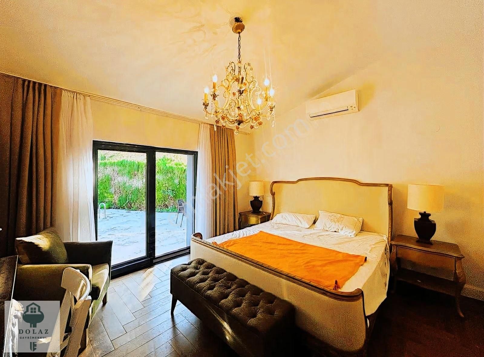 Zekeriyaköy' De Zengin Şerefiyeli 7+3 Tam Müstakil Havuzlu Villa - Görsel 28