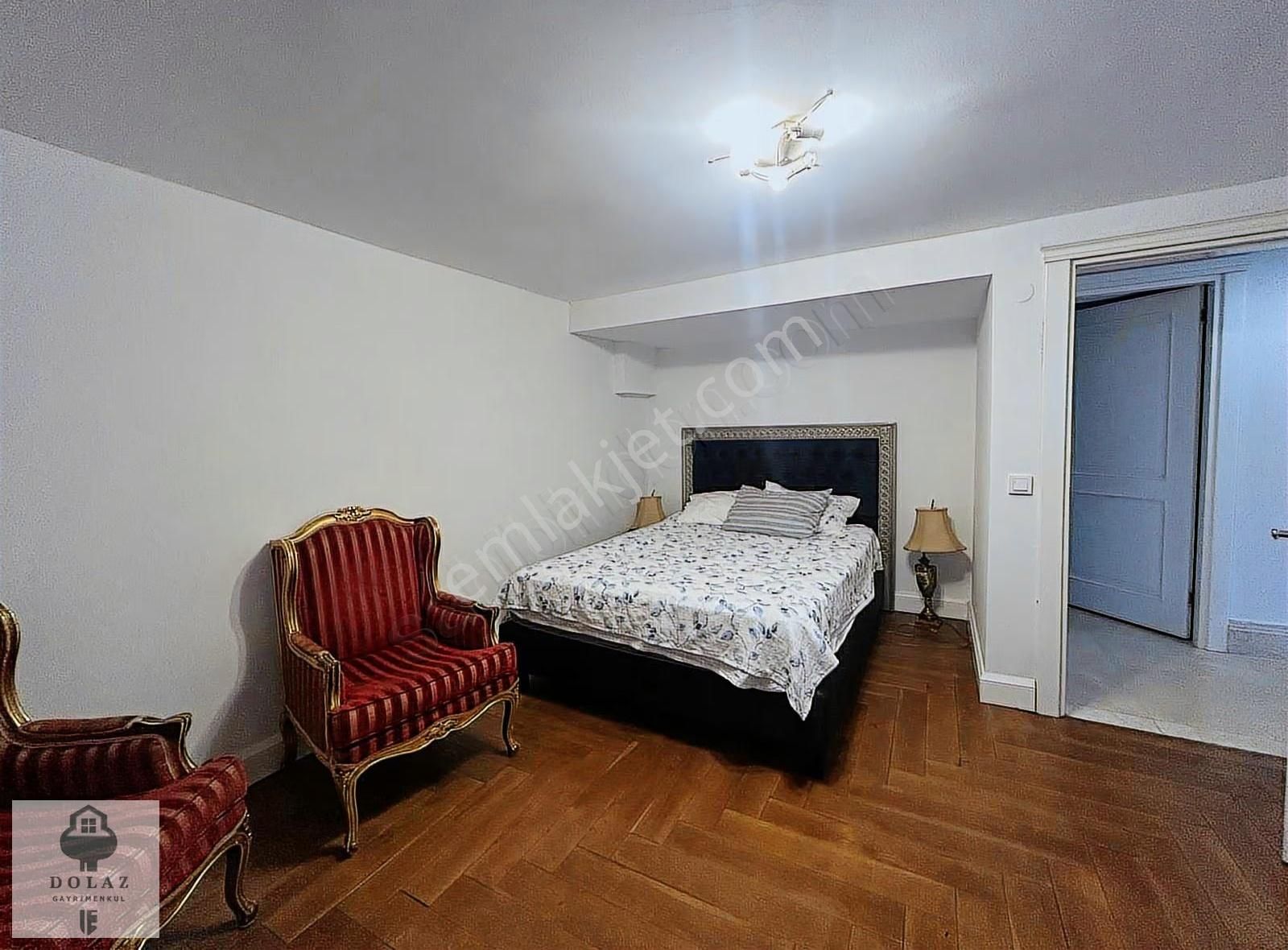 Zekeriyaköy' De Zengin Şerefiyeli 7+3 Tam Müstakil Havuzlu Villa - Görsel 35
