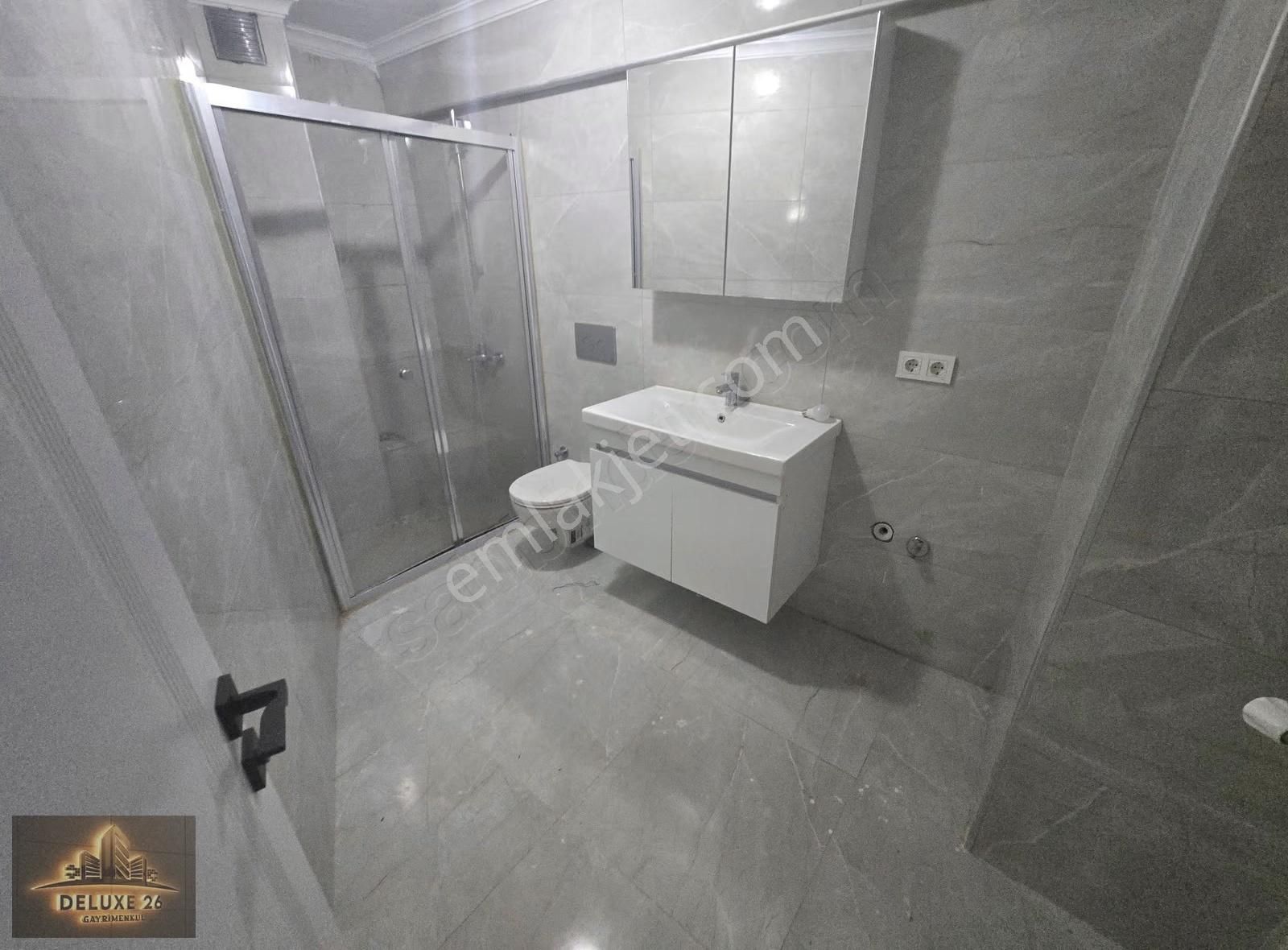 Deluxe 26 'dan Yeni Binada Asansör Bahçeli 3+1 95 M2 Ters Dublex - Görsel 9