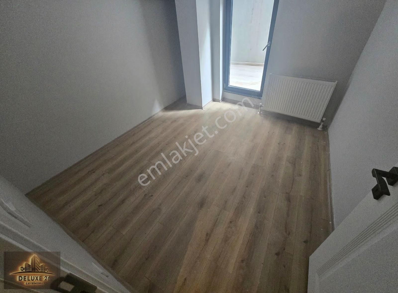 Deluxe 26 'dan Yeni Binada Asansör Bahçeli 3+1 95 M2 Ters Dublex - Görsel 5