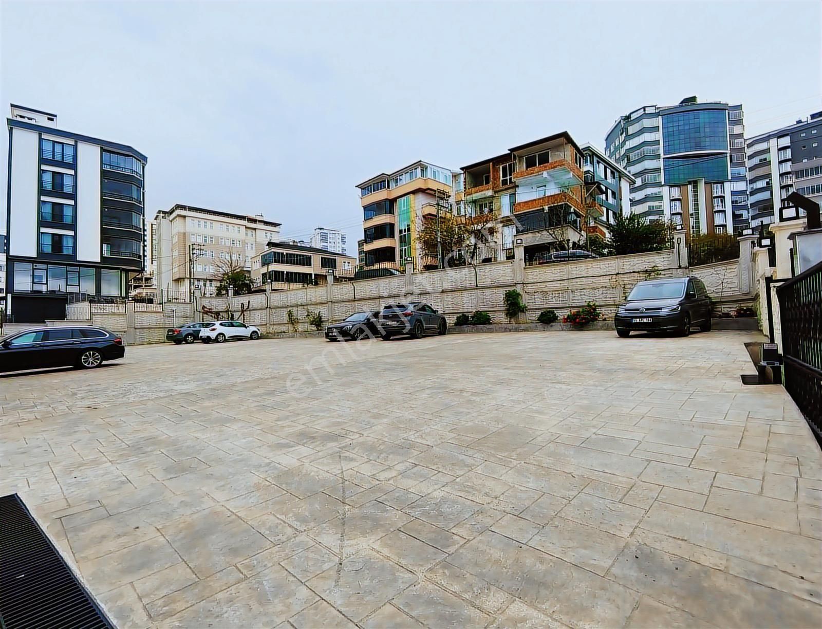 Hasköy'de Giyinme Odalı Ebeveyn Banyolu 160 Metrekare 3+1 Daire - Görsel 18