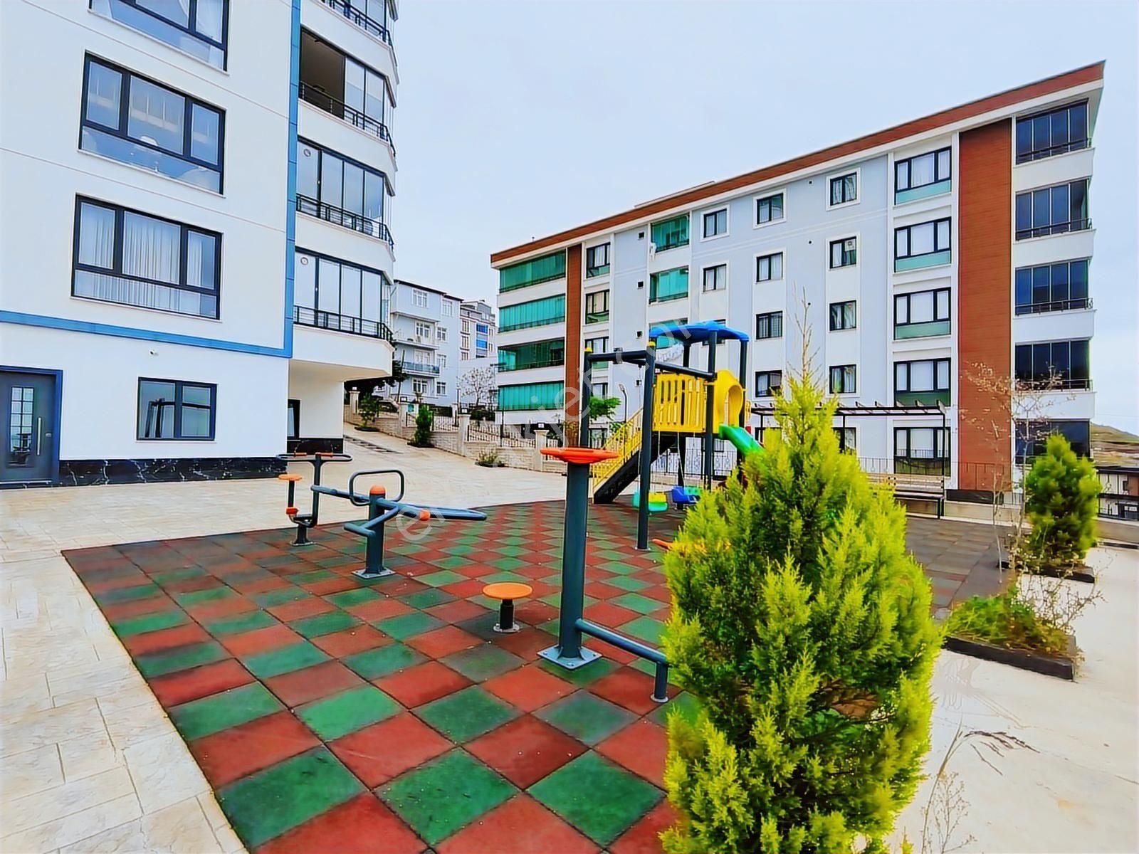 Hasköy'de Giyinme Odalı Ebeveyn Banyolu 160 Metrekare 3+1 Daire - Görsel 20