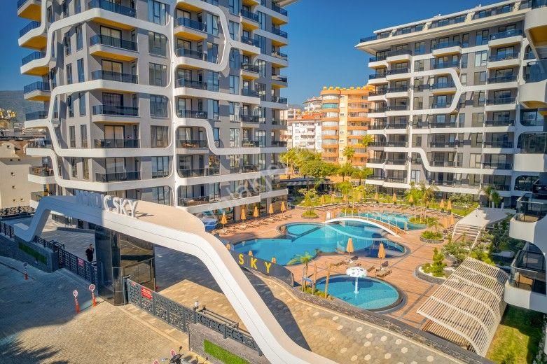 Alanya Tosmur'da Kiralık Ultra Lüks Sitede Deniz Manzaralı 1+1