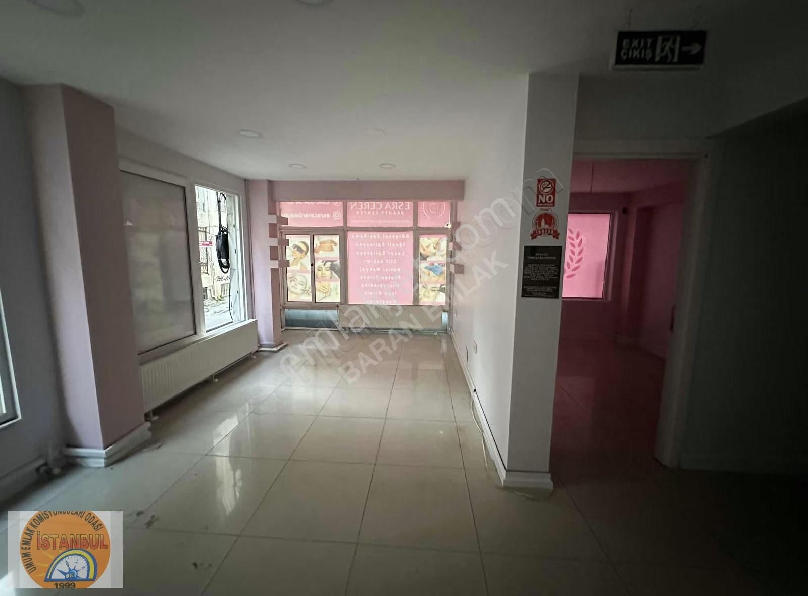 Bakırköyde Köşe Konum Yüksek Giriş Kiralık Dükkan - Görsel 5