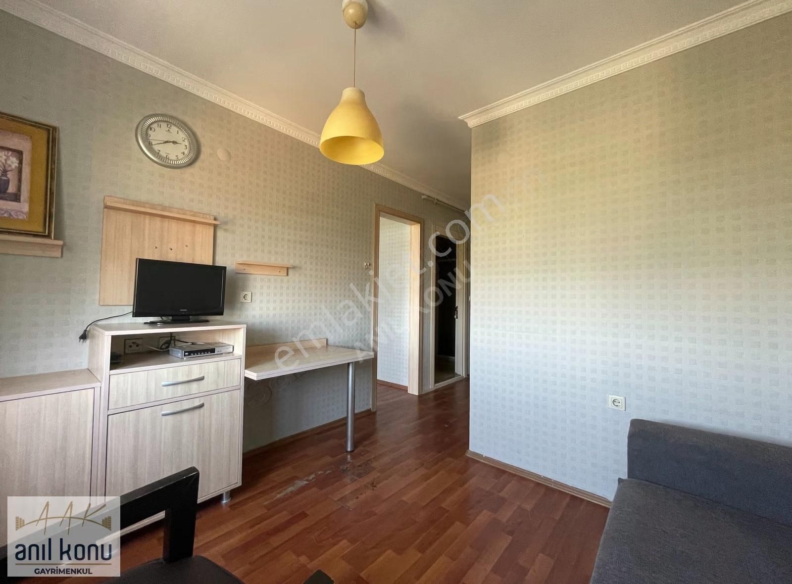 Anıl Konu'dan Görükle'de Ayrı Mutfaklı Satılık Eşyalı 1+1 Daire - Görsel 10