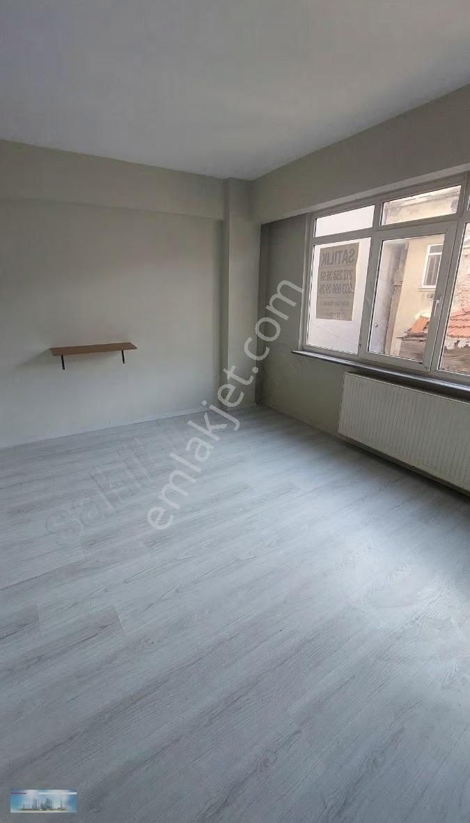 Mehmethan Emlaktan Balık Pazarına Yakın Boşş