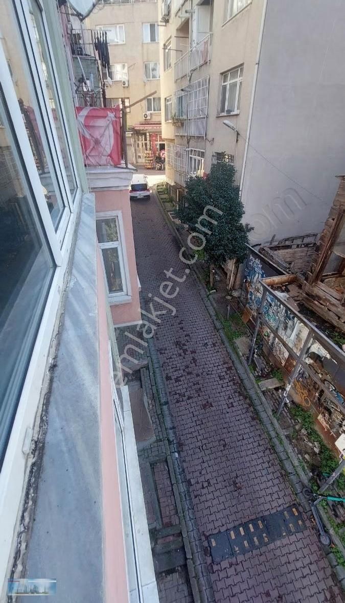 Mehmethan Emlaktan Balık Pazarına Yakın Boşş - Görsel 14