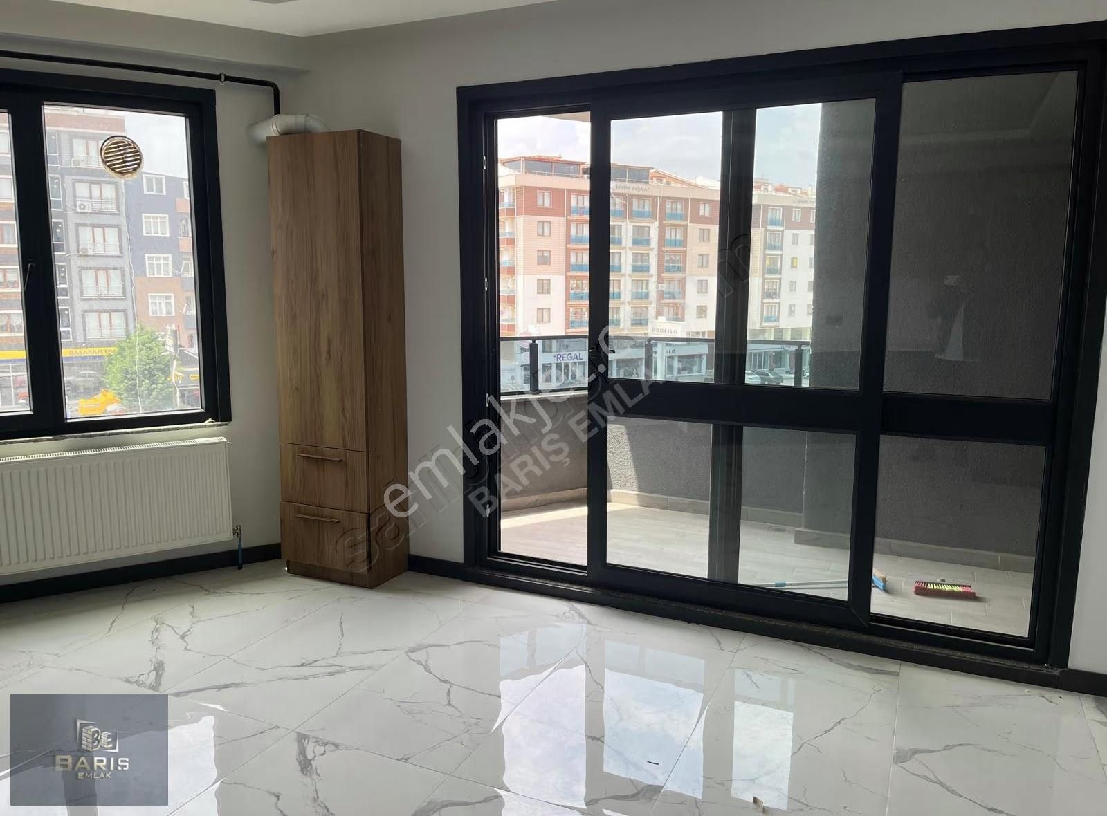 Çanakkale Ezine Merkezde 2+1 Kapalı Mutfak Daire - Görsel 6