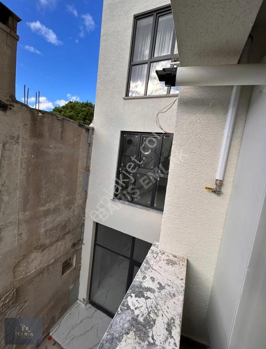 Çanakkale Ezine Merkezde 2+1 Kiralık Daire - Görsel 4