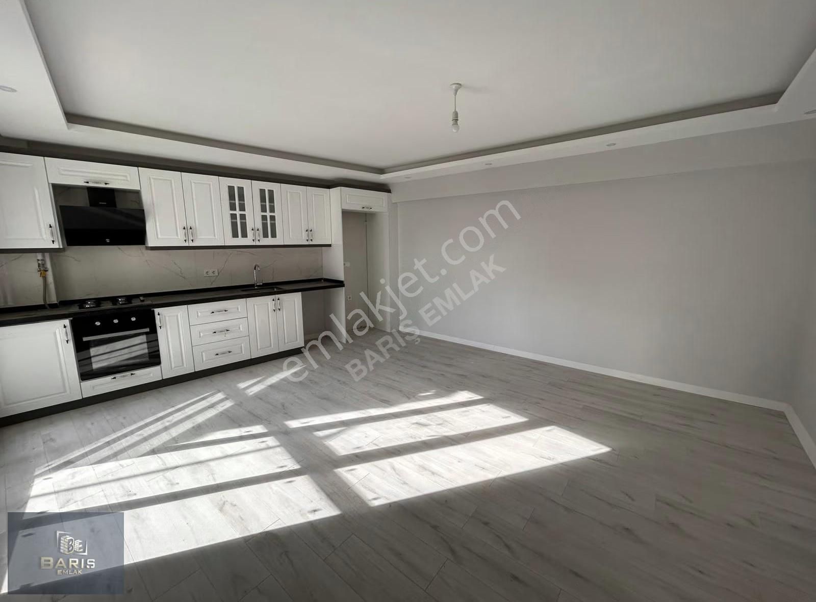 Çanakkale Ezine Merkezde 2+1 Kiralık Daire - Görsel 8