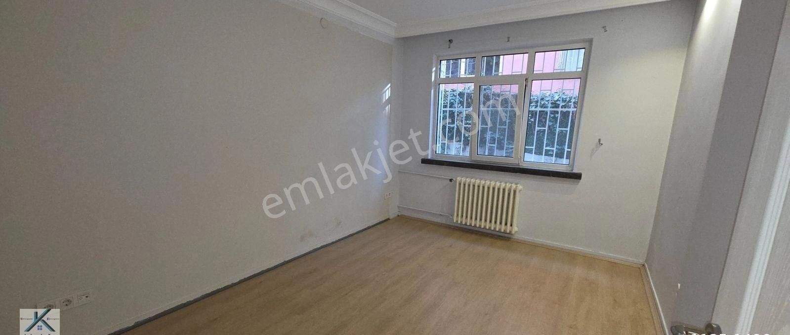 Satılık, G.o.p.' Ta, 2+1 Bahçe Kullanımlı, Hazan Sokak'ta - Görsel 7