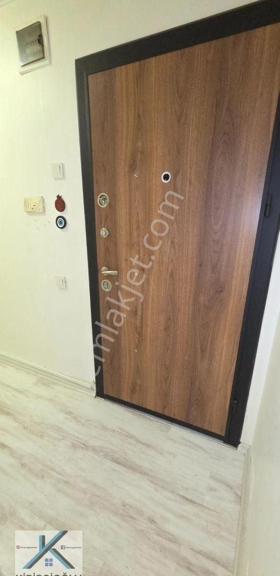 Satılık, G.o.p.' Ta, 2+1 Bahçe Kullanımlı, Hazan Sokak'ta - Görsel 8