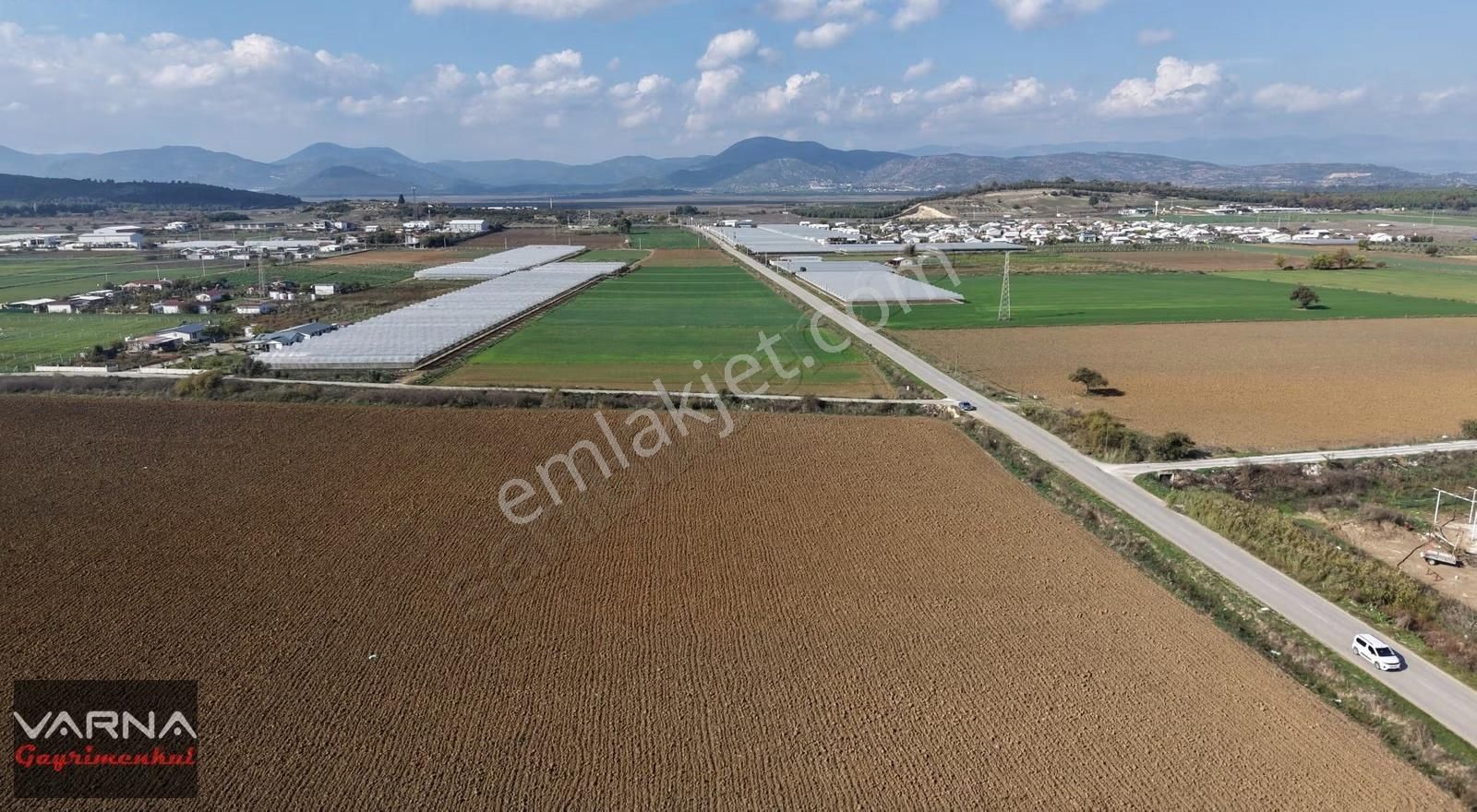 Menderes Sancaklı Satılık 4705 Köşe Tek Müstakil Tapu - Görsel 9