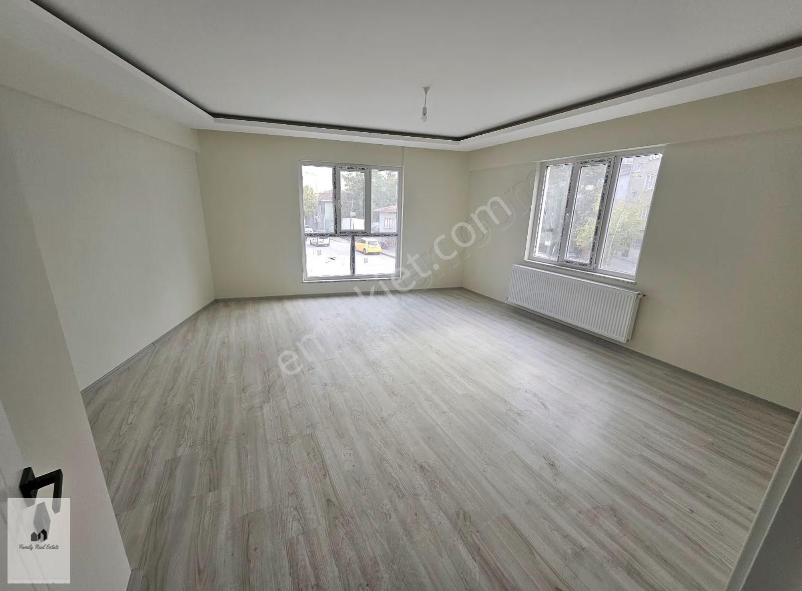 Suleymaniye Mahallesinde İstiklal Caddesi Üzerinde Satılık Daıre - Görsel 14